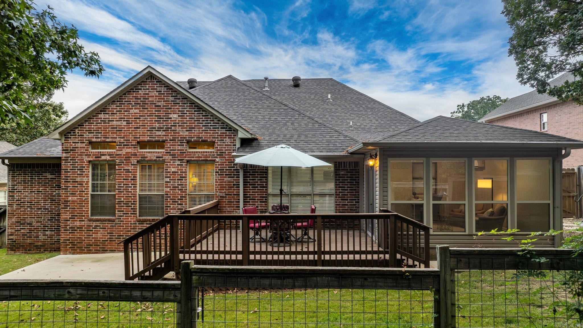 114 Calais  Maumelle, AR