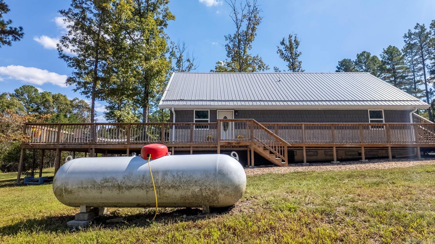16051 Forrest Drive  Houston, MO