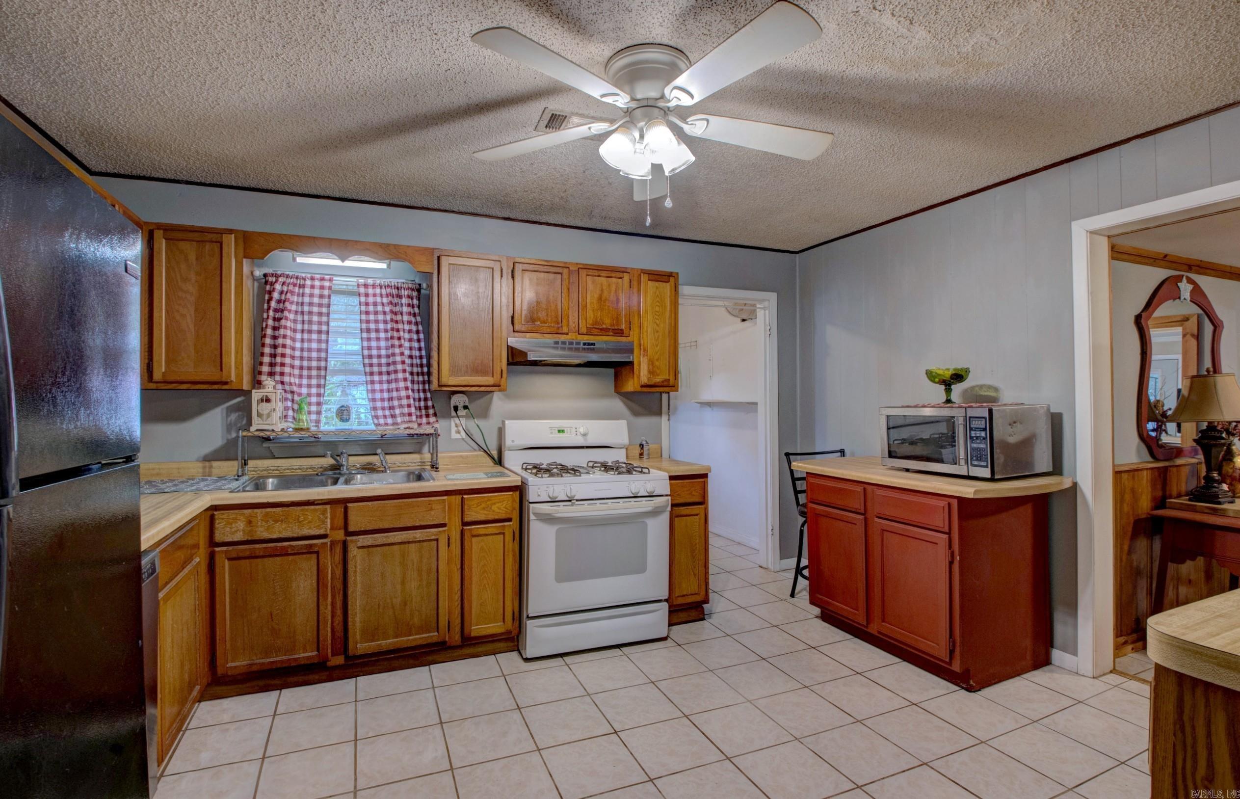 131 Saunders  North Little Rock, AR