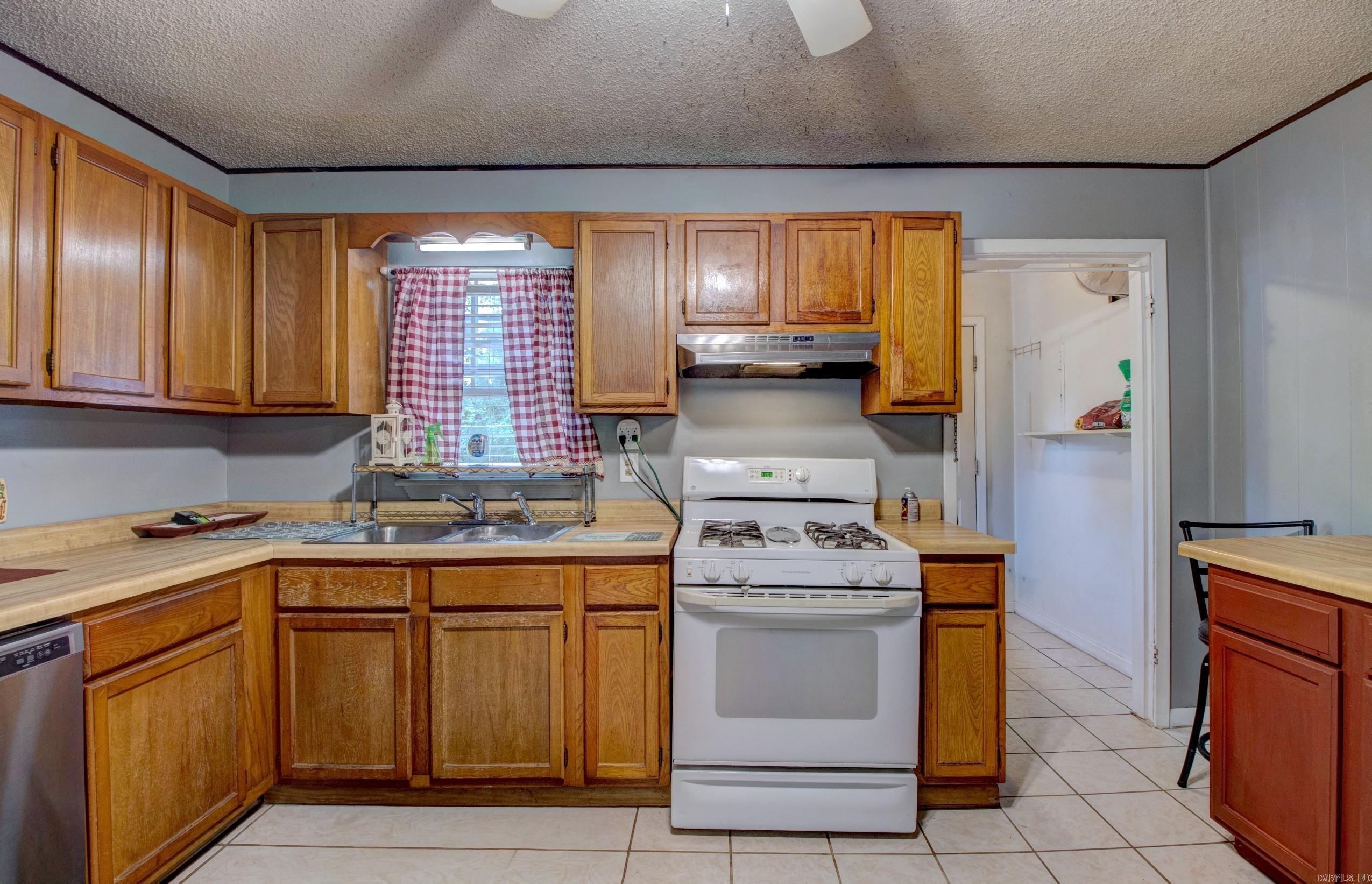 131 Saunders  North Little Rock, AR