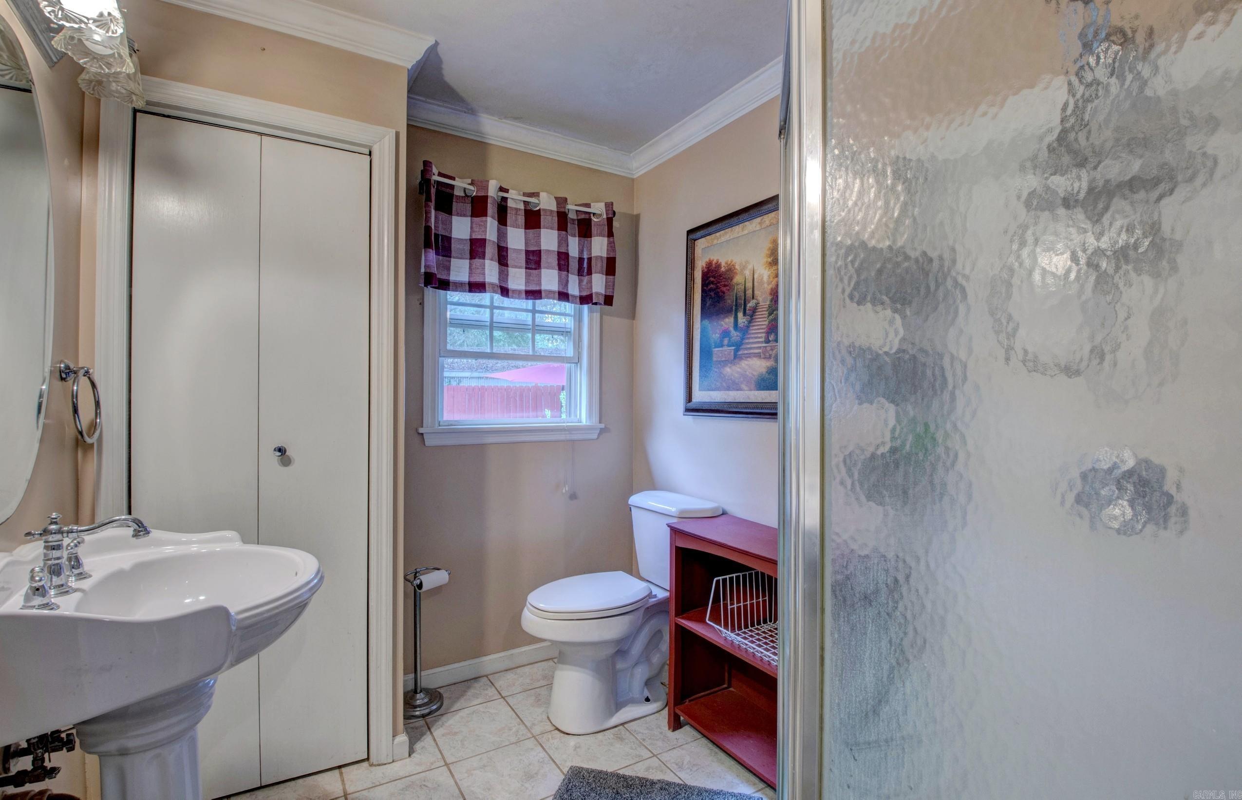 131 Saunders  North Little Rock, AR