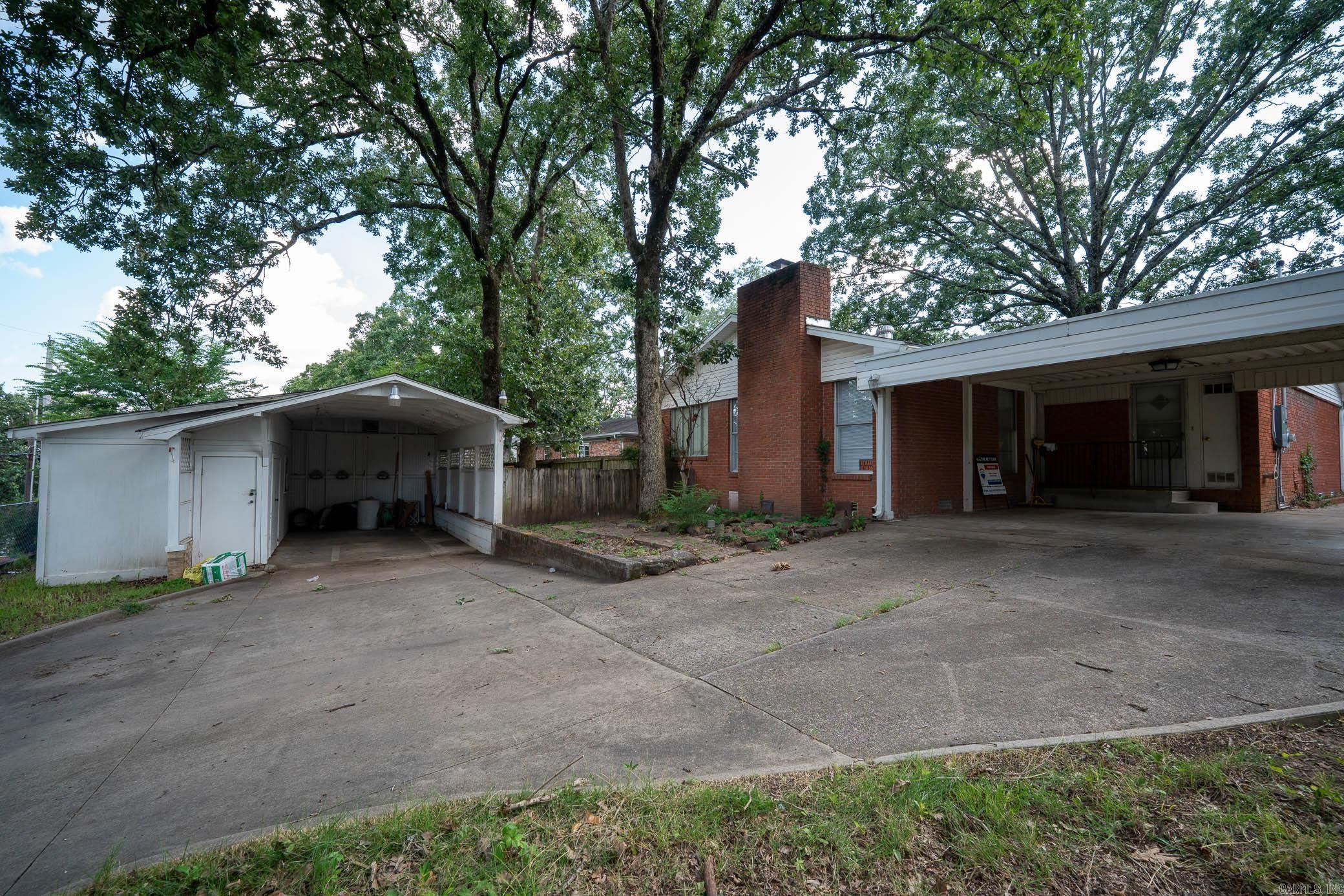 5104 N Cedar  North Little Rock, AR