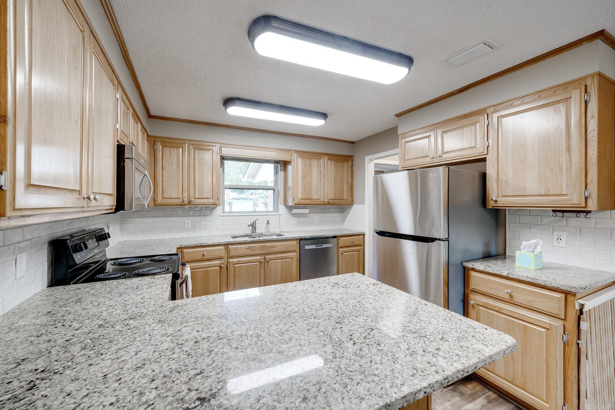 12 Chester  Conway, AR