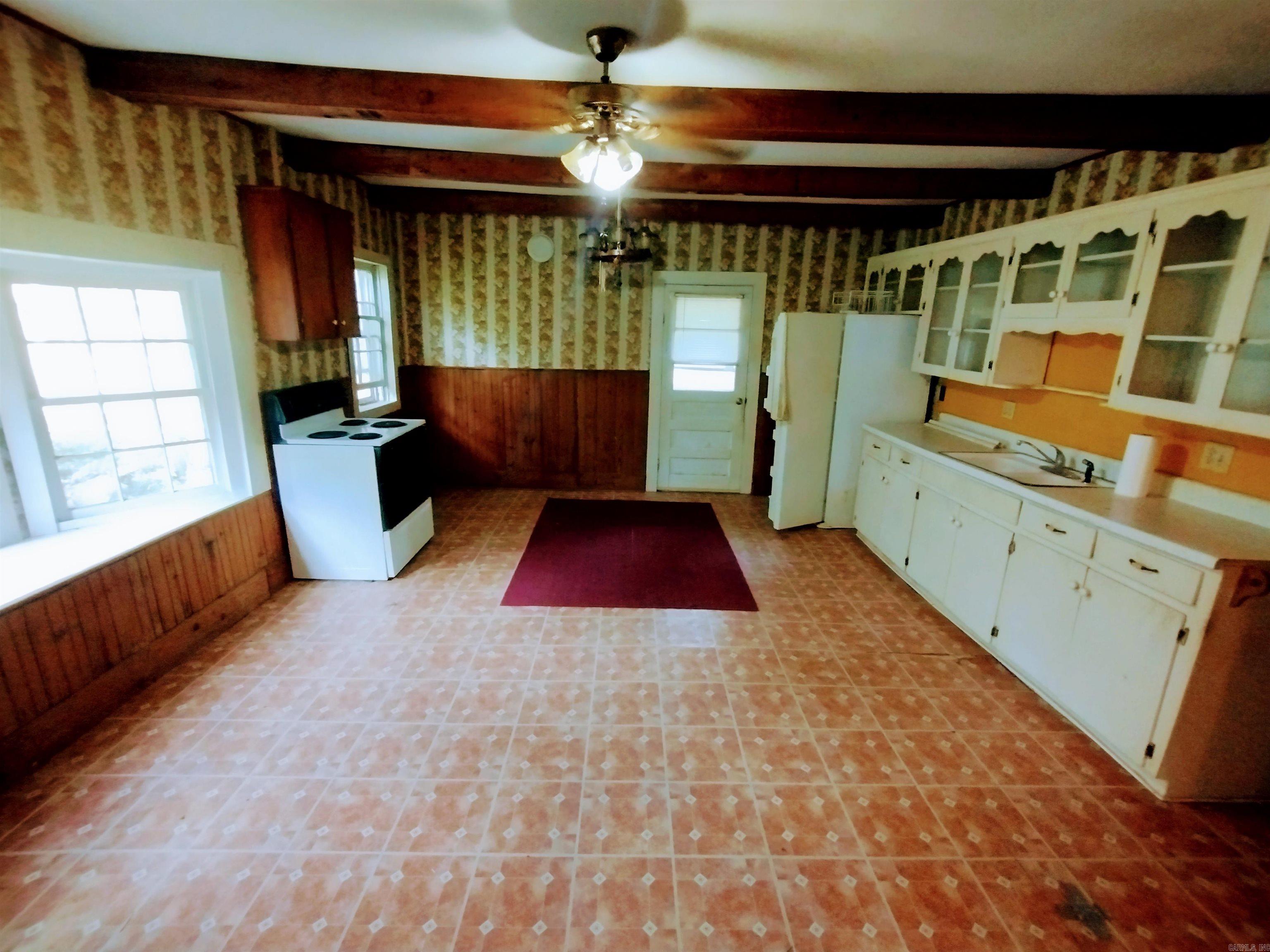 20417 HWY 263  Fox, AR