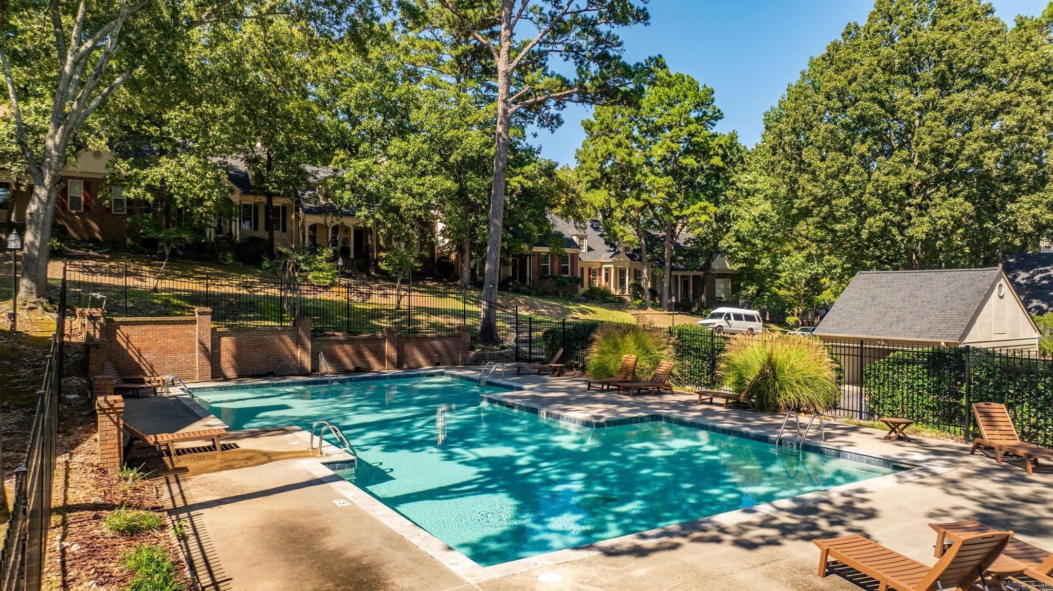 23 Windsor Court  Little Rock, AR