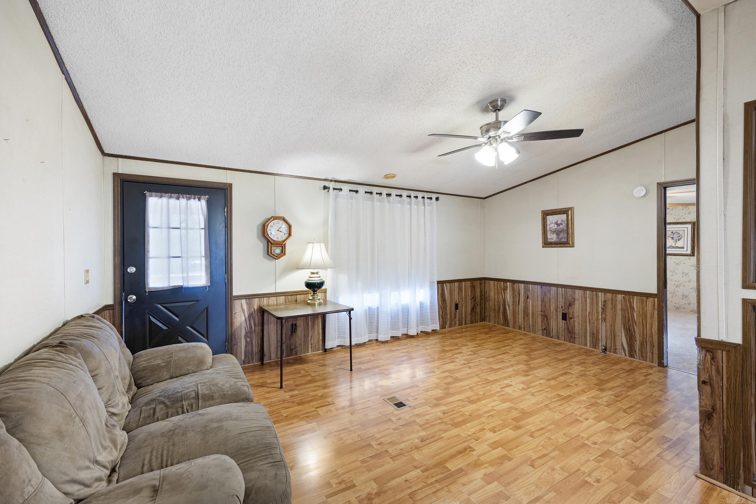 58 Rachel  Russellville, AR