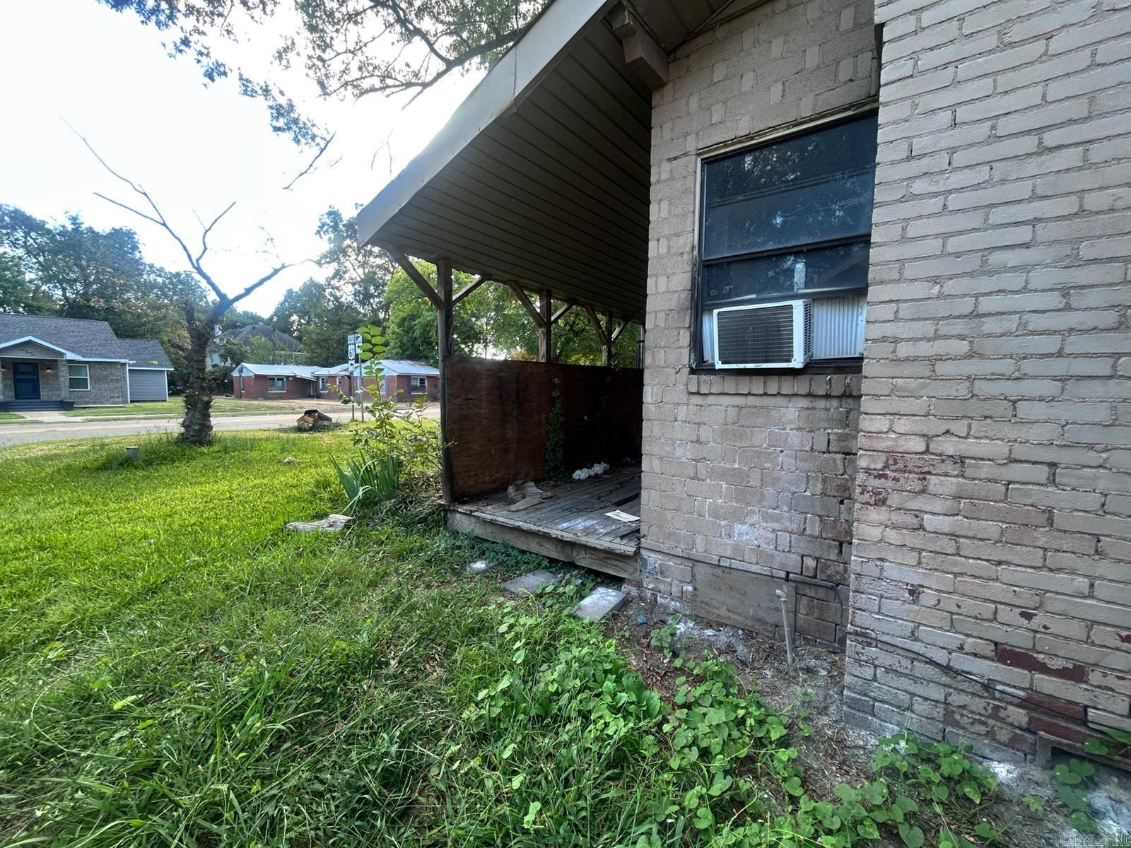 1120 Chickasawba  Blytheville, AR