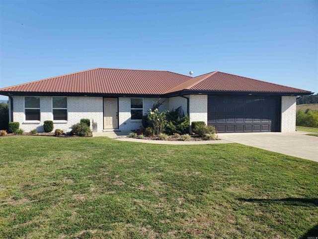 227  Chrystal Hill  Mena, AR