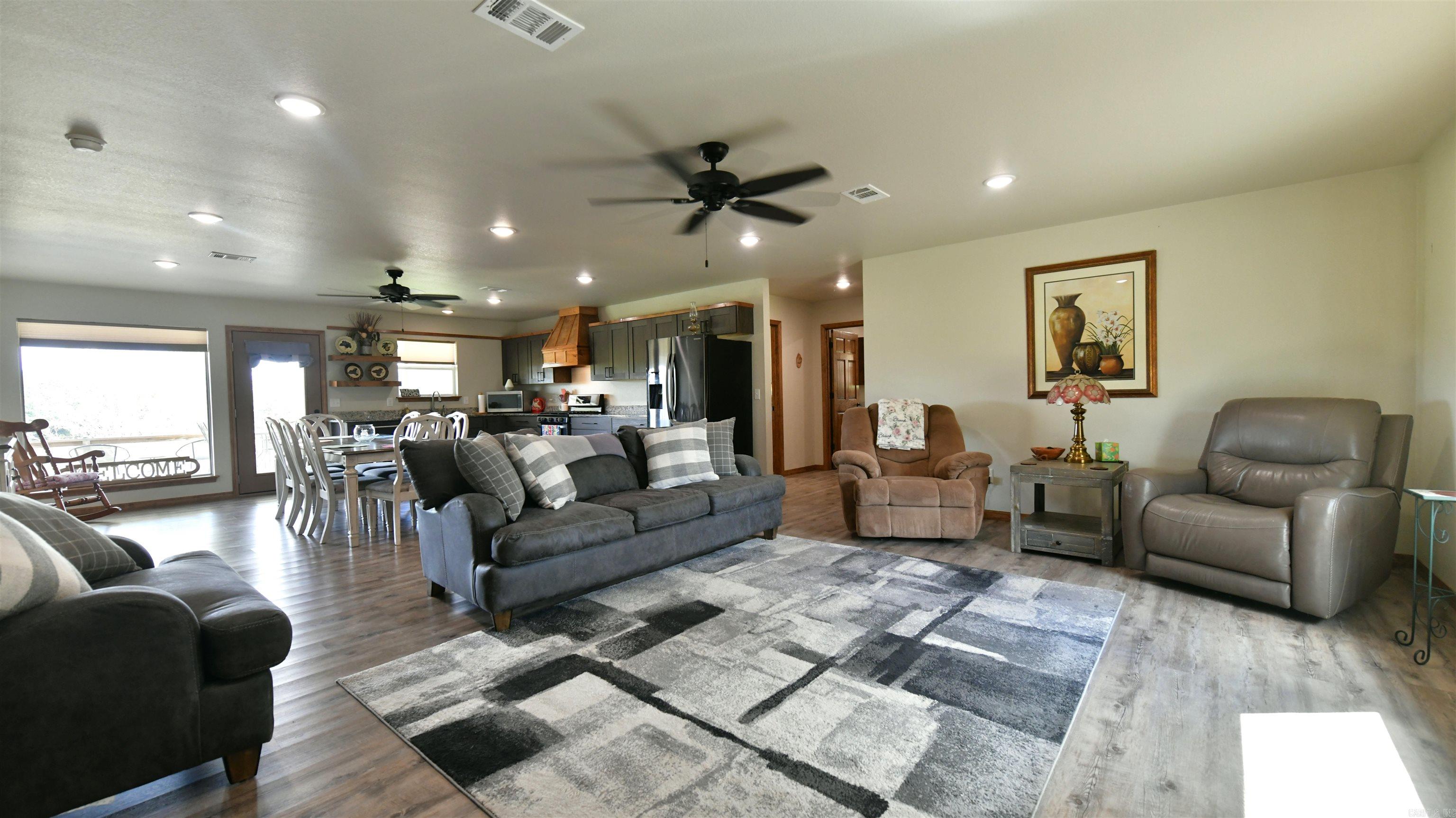227 Chrystal Hill  Mena, AR
