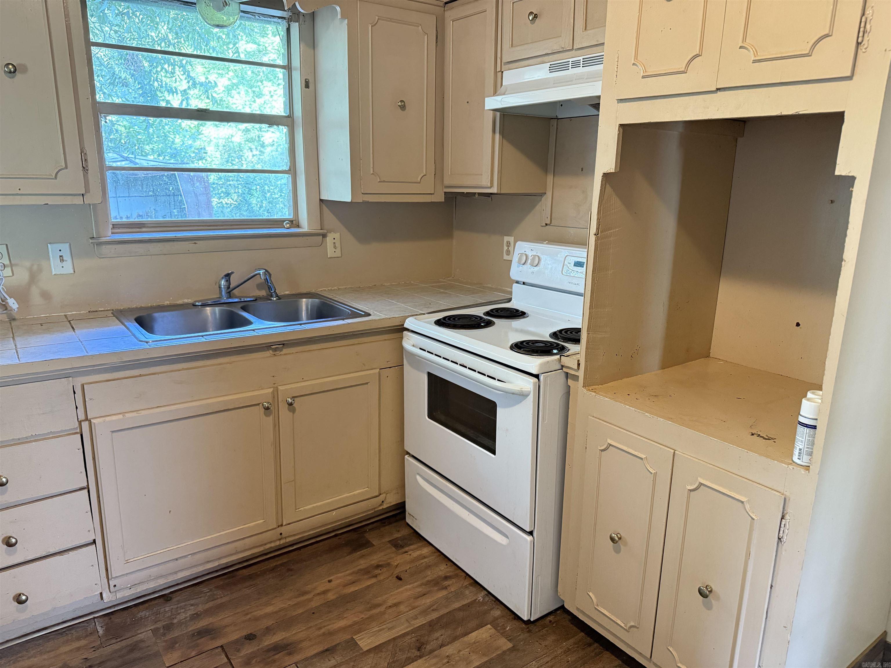 9202 Malabri  Little Rock, AR
