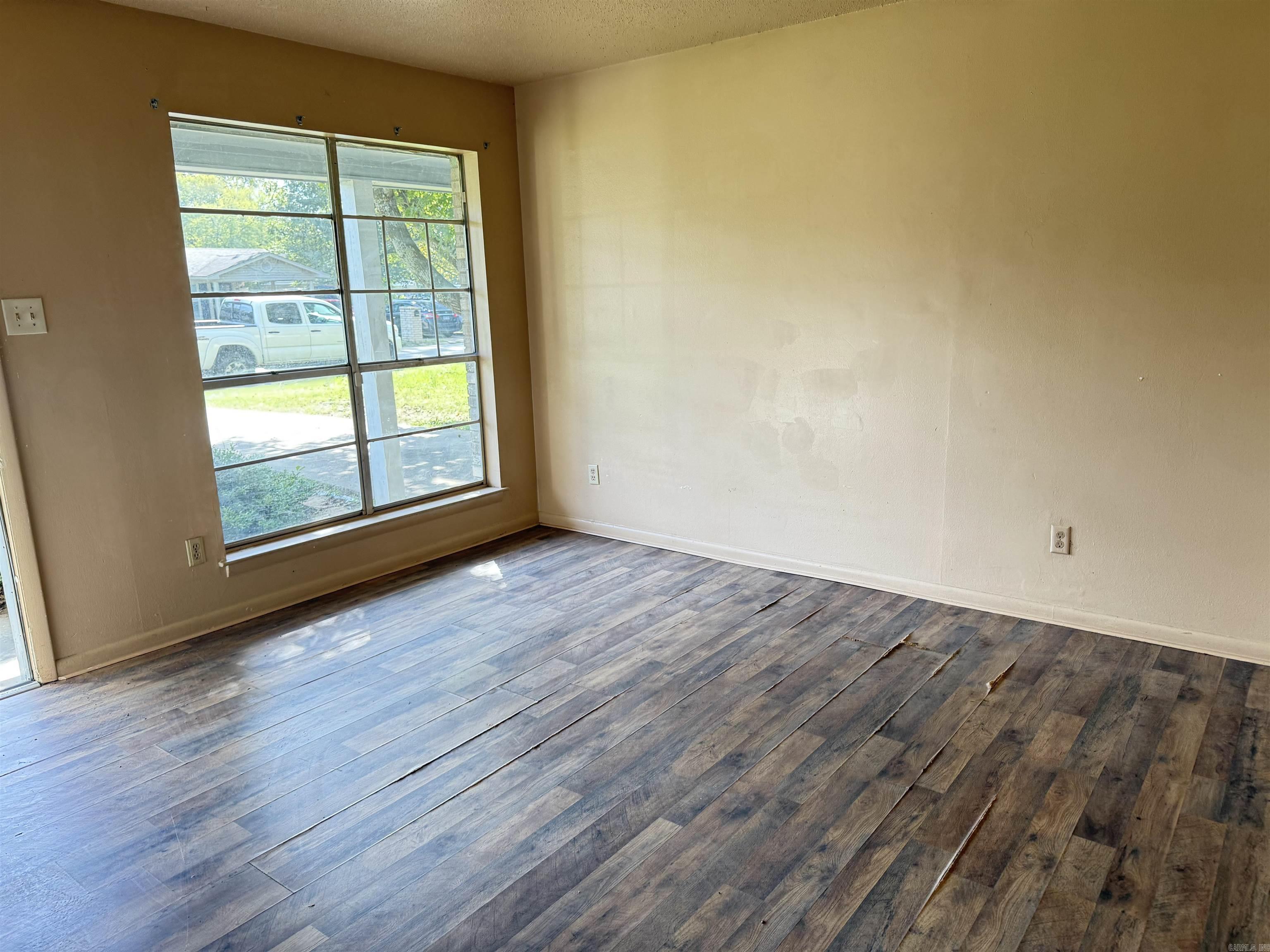 9202 Malabri  Little Rock, AR