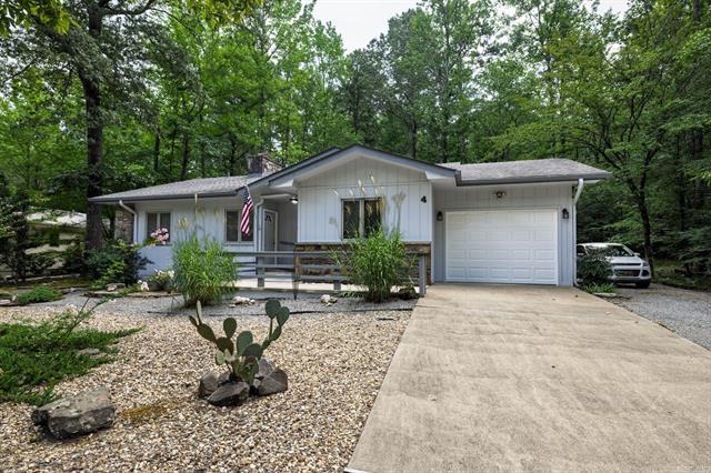 4  Tirar Lane  Hot Springs Village, AR
