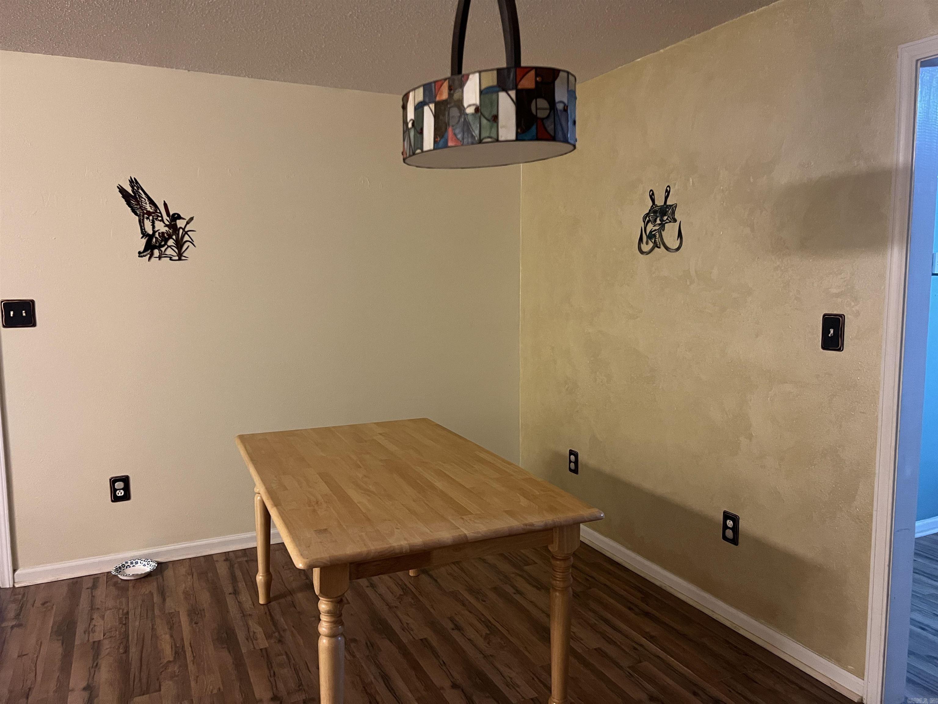 904 W Dogwood  Star City, AR