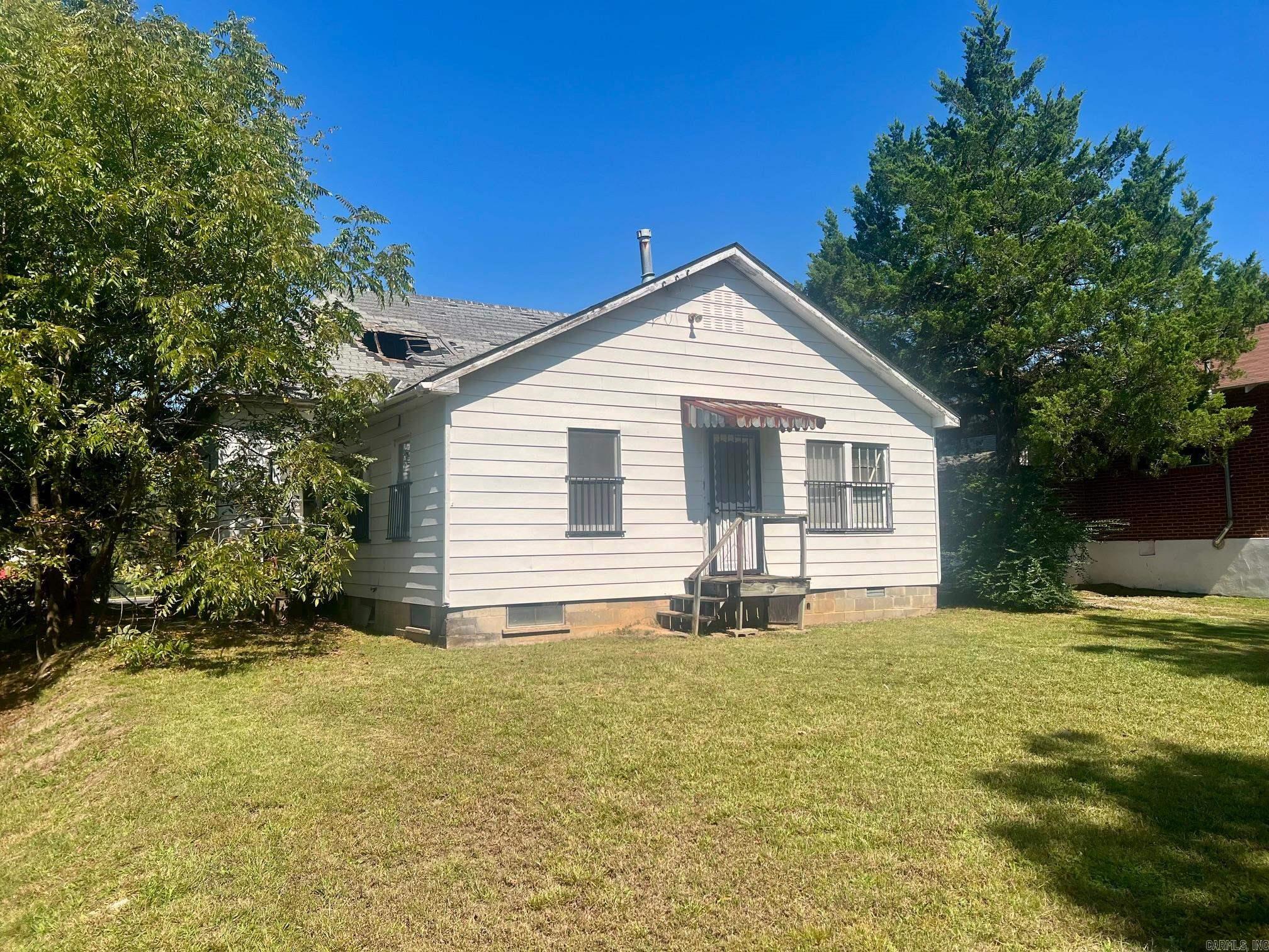 221 Oaklawn  Hot Springs, AR