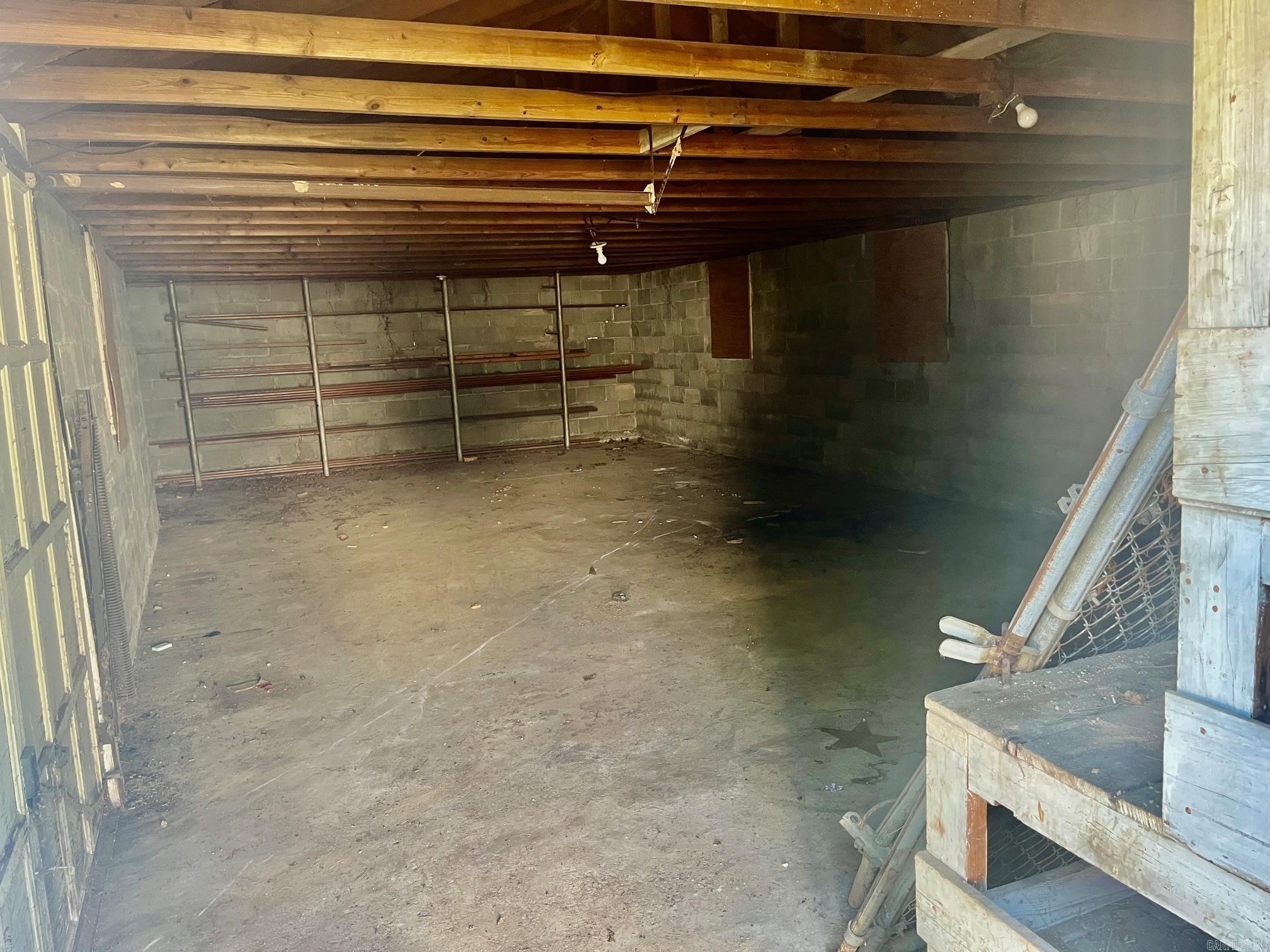 221 Oaklawn  Hot Springs, AR