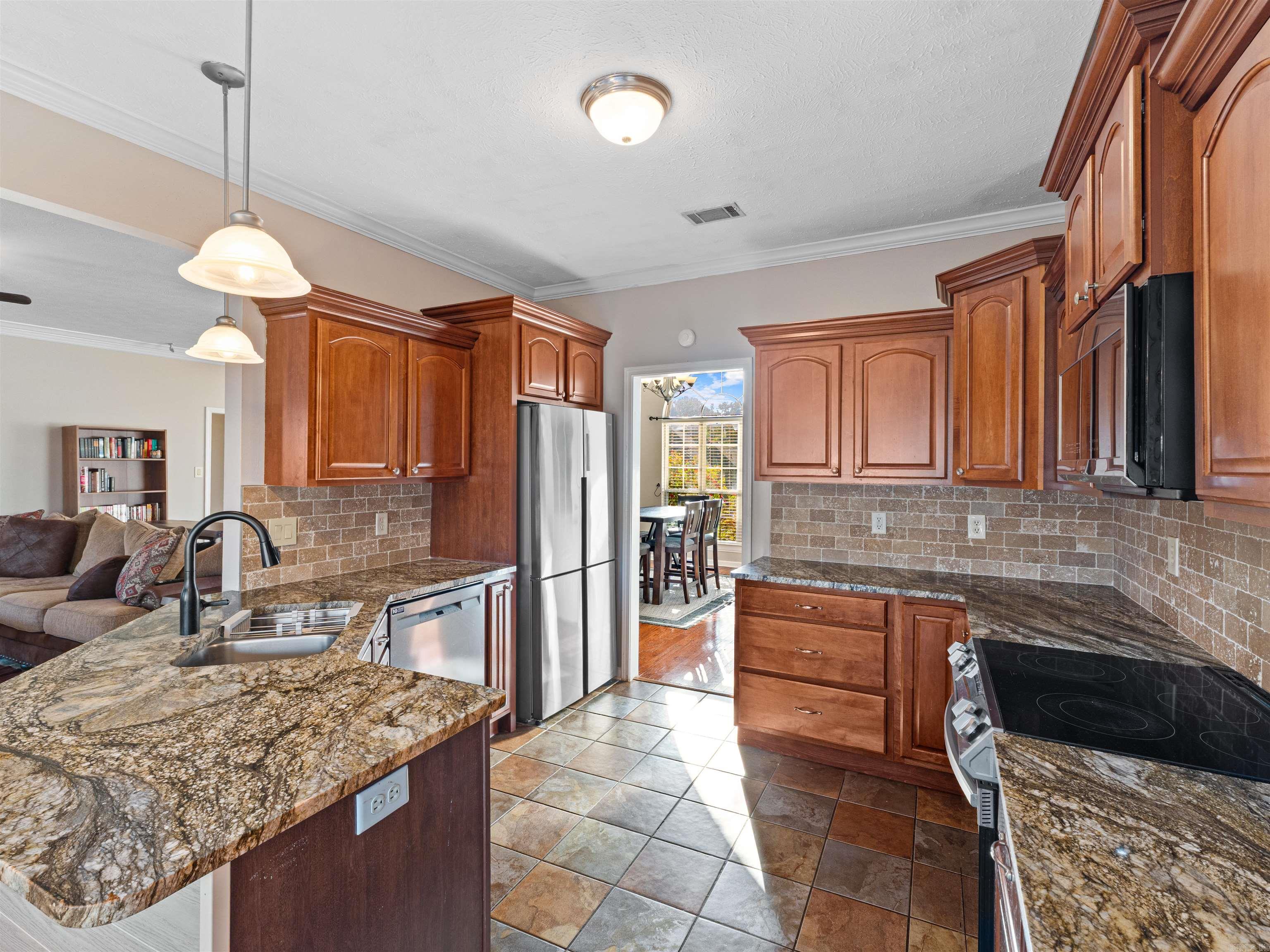 23 Blueberry Lane  Cabot, AR