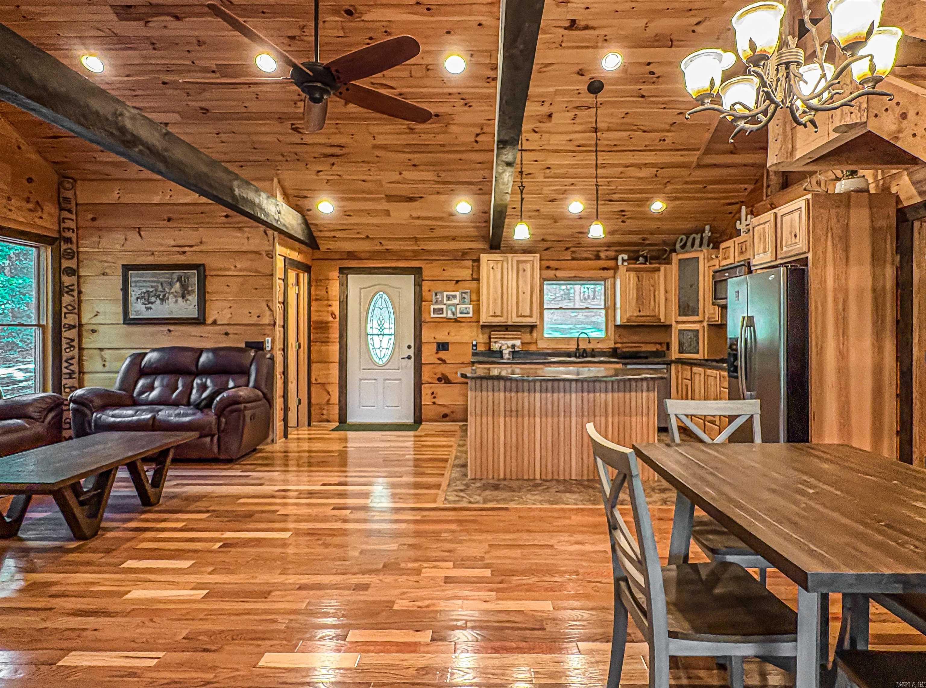 8081 S Hwy 14  Yellville, AR