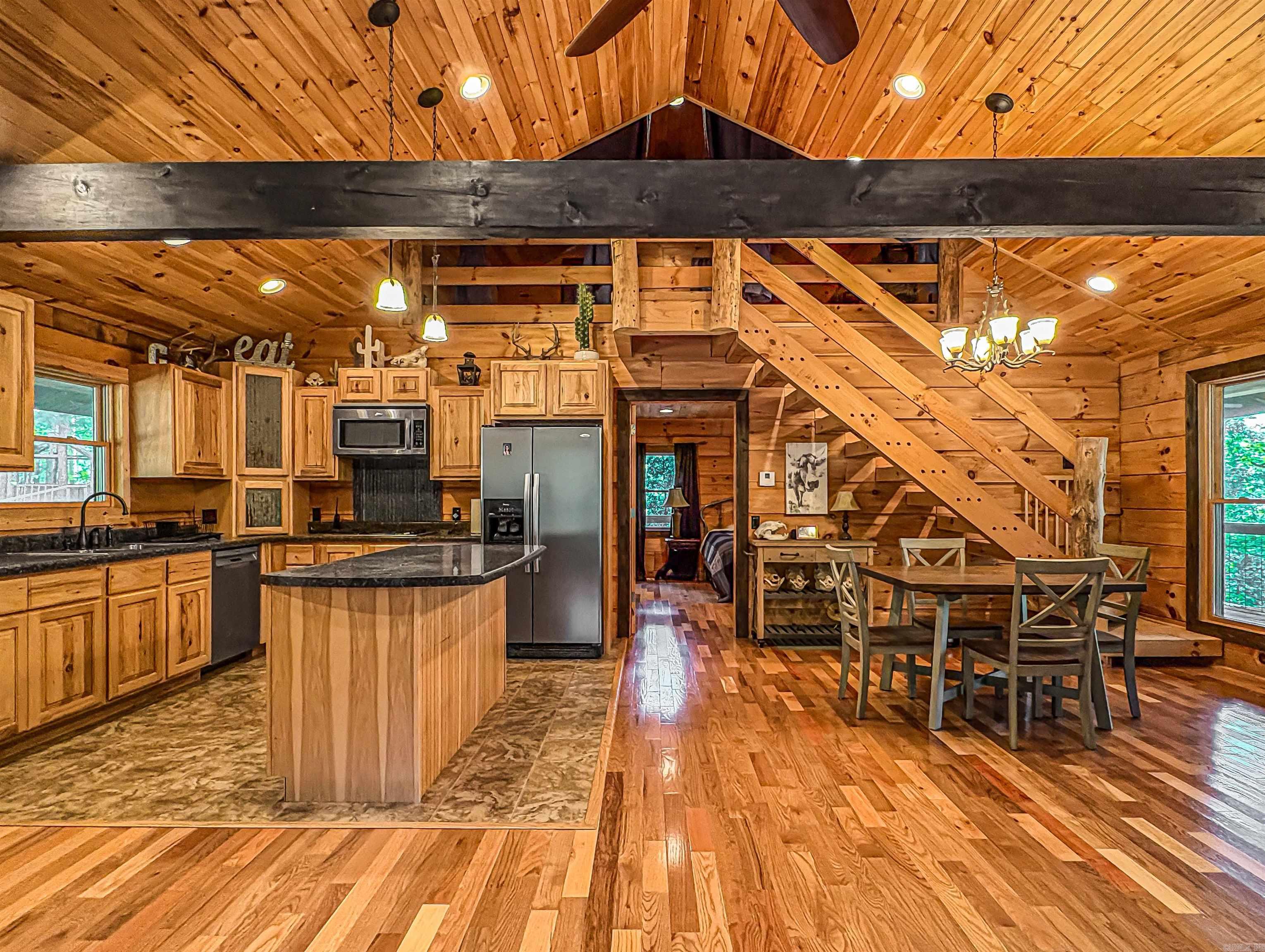8081 S Hwy 14  Yellville, AR