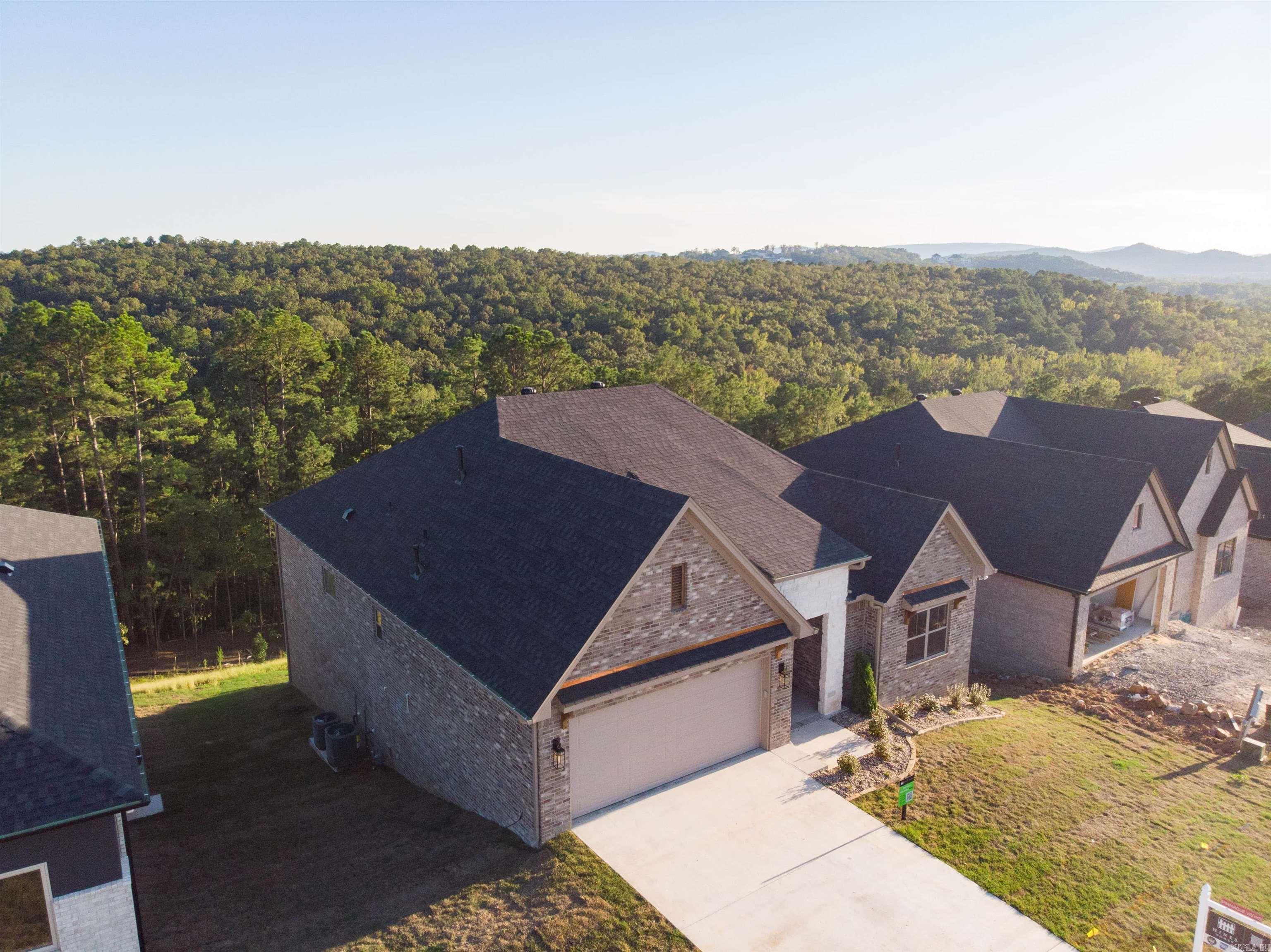 169 Ridgeview  Maumelle, AR