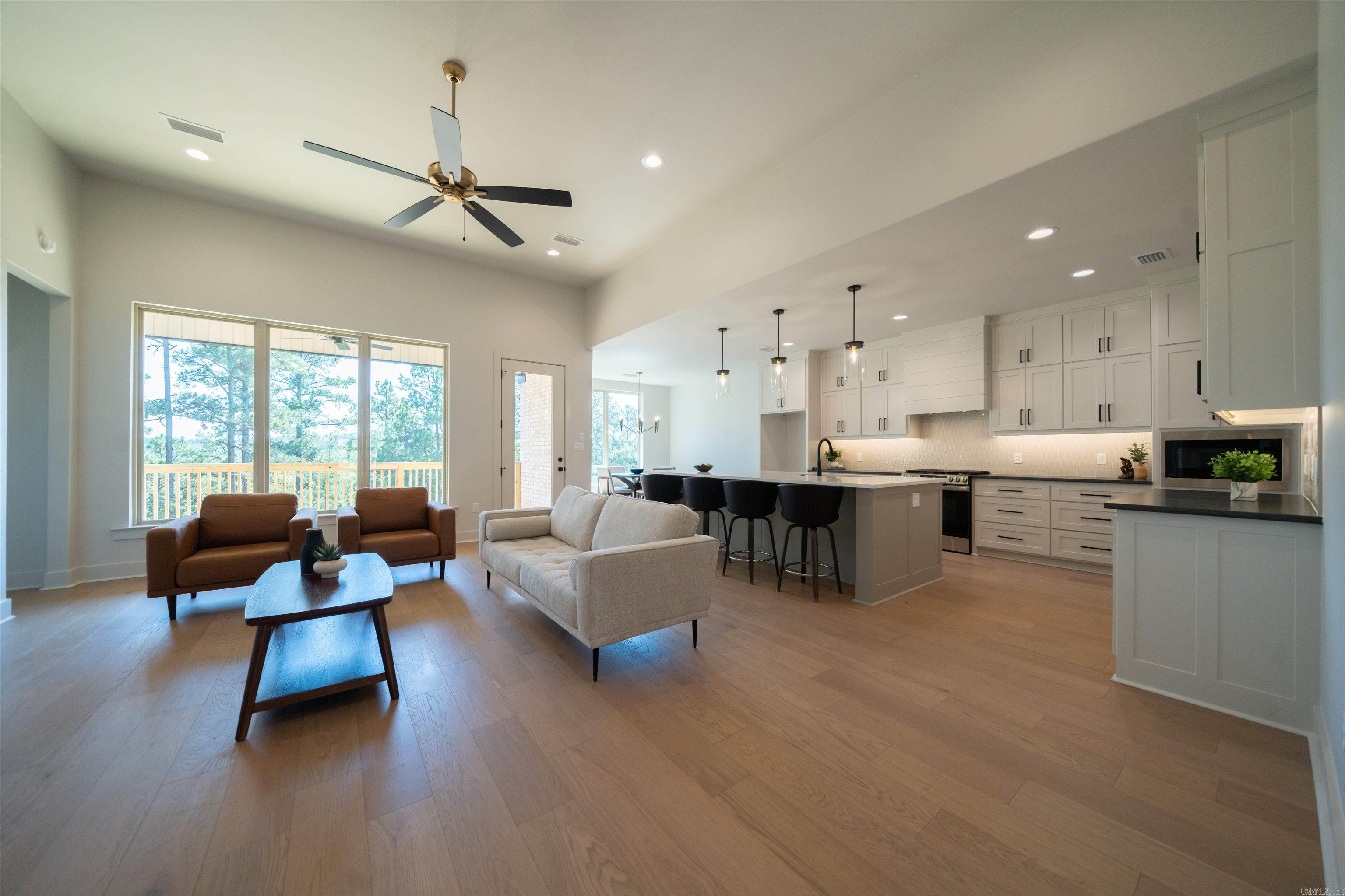 169 Ridgeview  Maumelle, AR