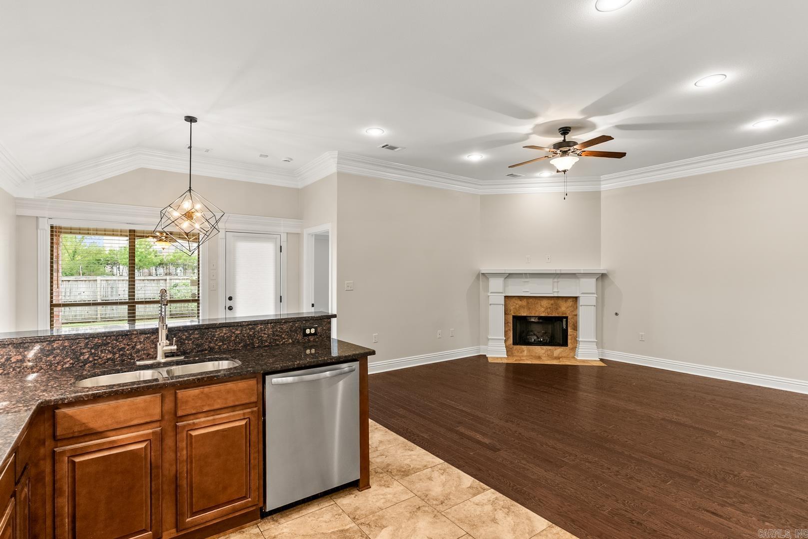 108 Danielle Cir  Maumelle, AR
