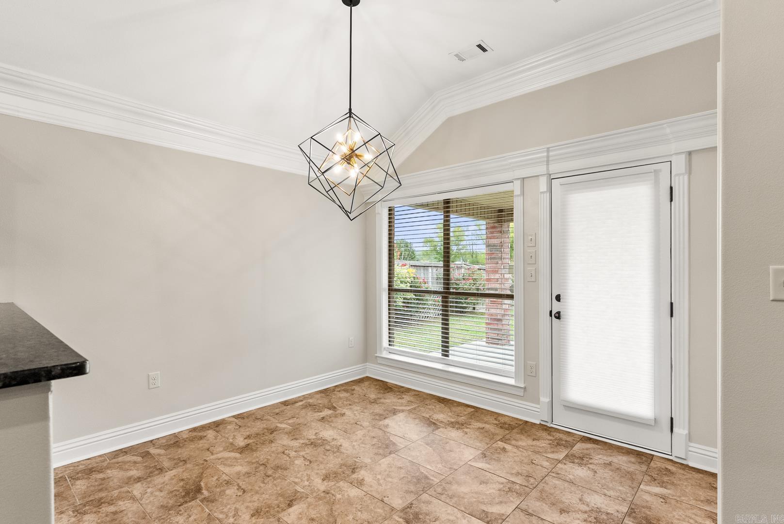 108 Danielle Cir  Maumelle, AR