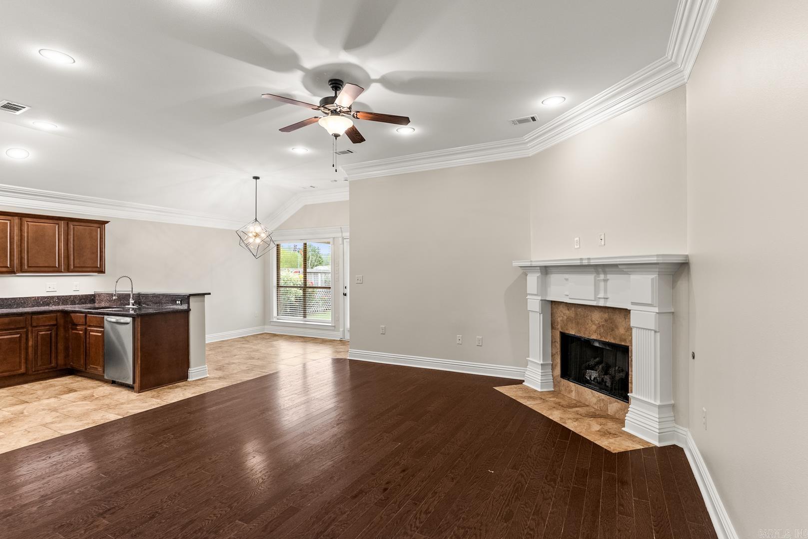 108 Danielle Cir  Maumelle, AR