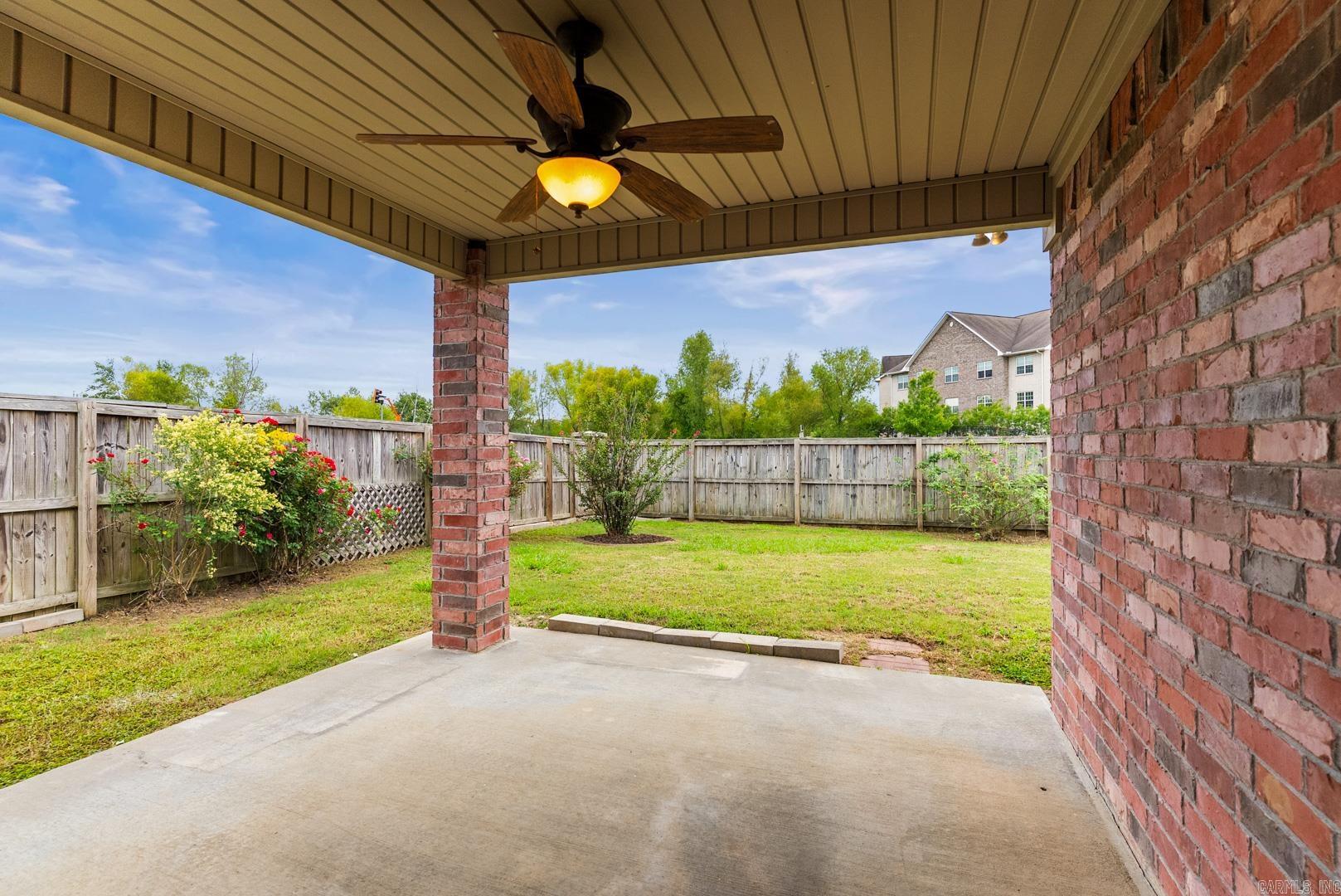 108 Danielle Cir  Maumelle, AR