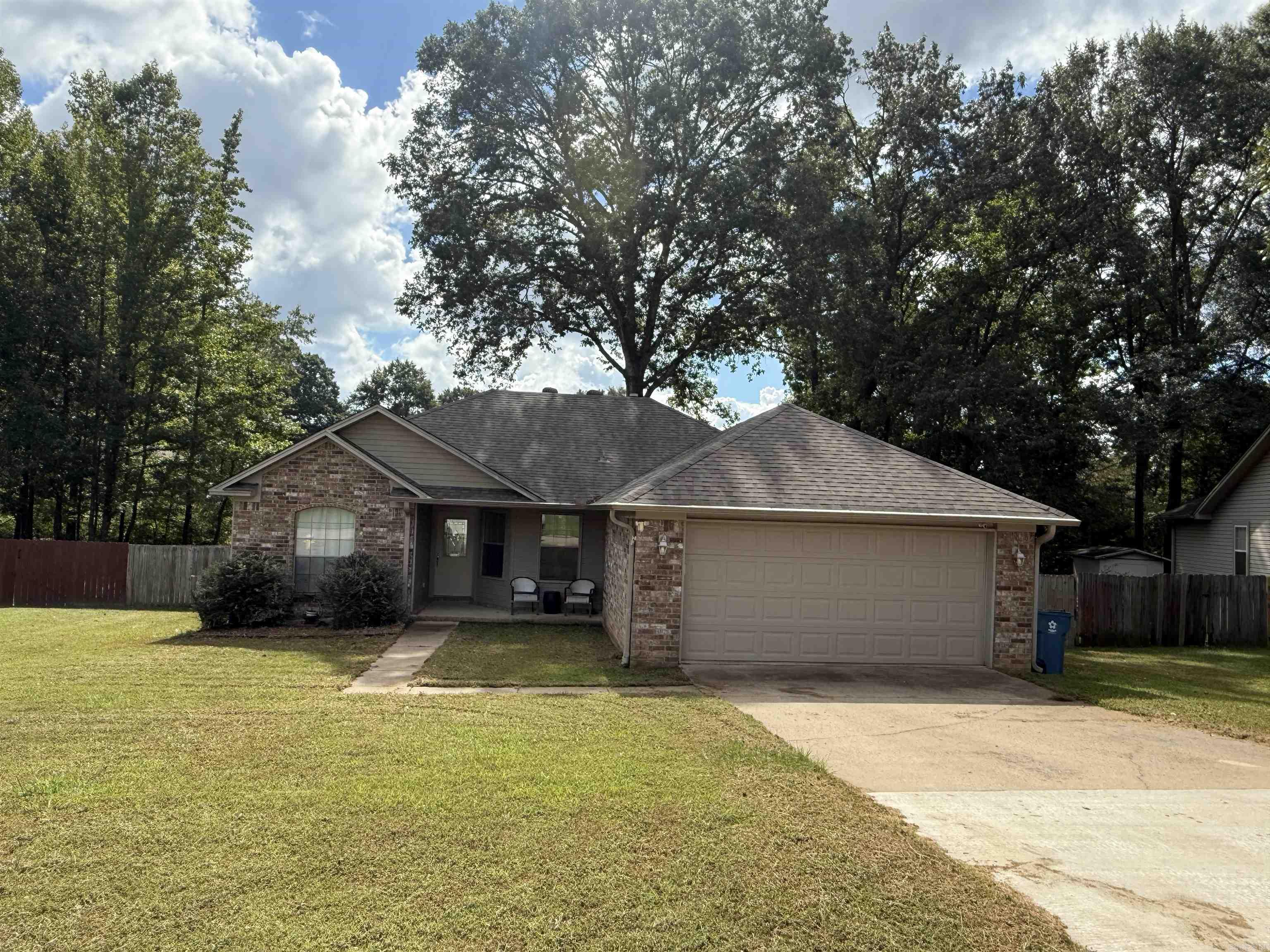3705 Winterlake Drive  Benton, AR
