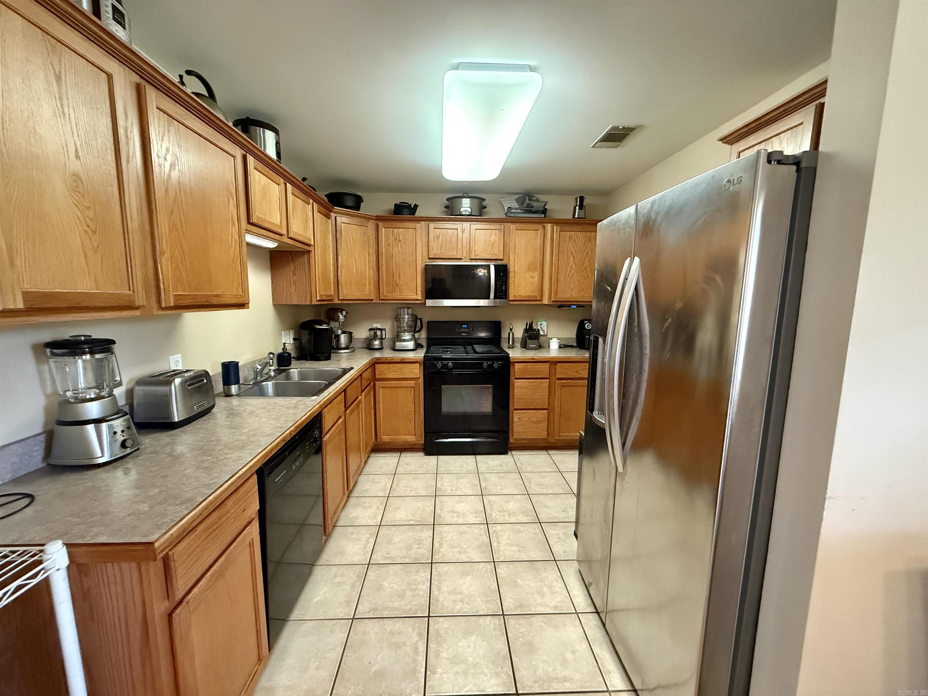 3705 Winterlake Drive  Benton, AR
