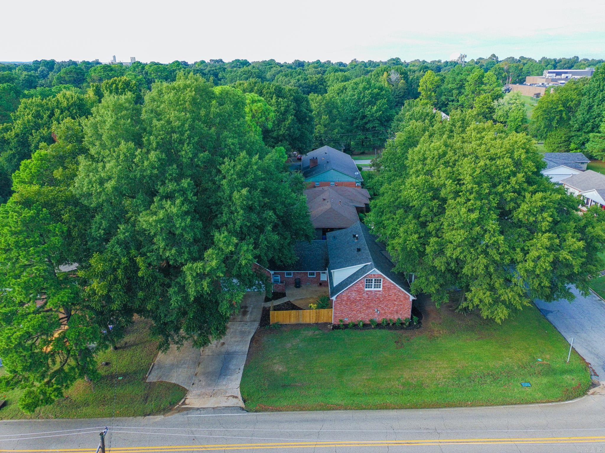1919 sherwood  Jonesboro, AR
