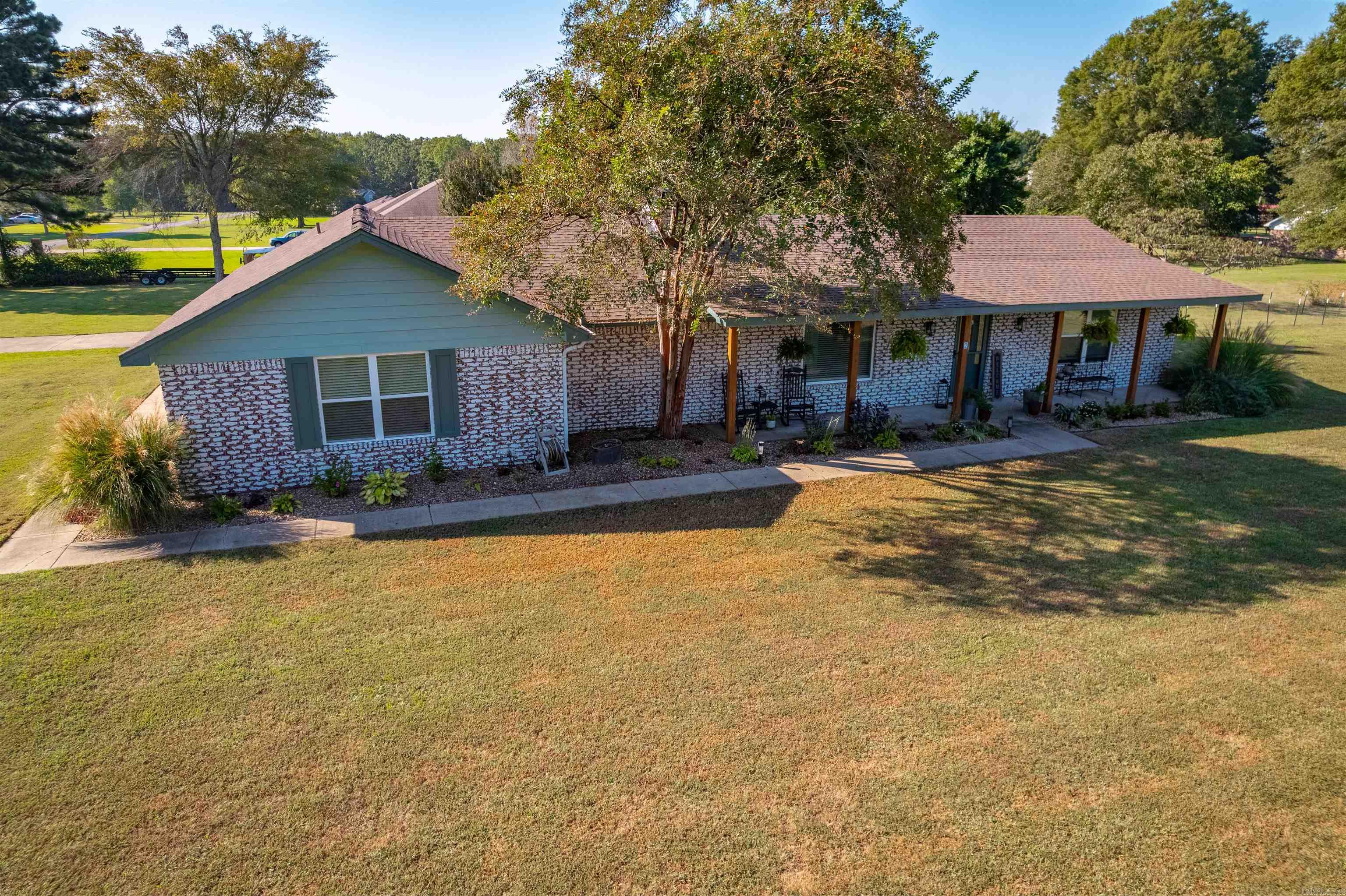 2 Elcan  Cabot, AR