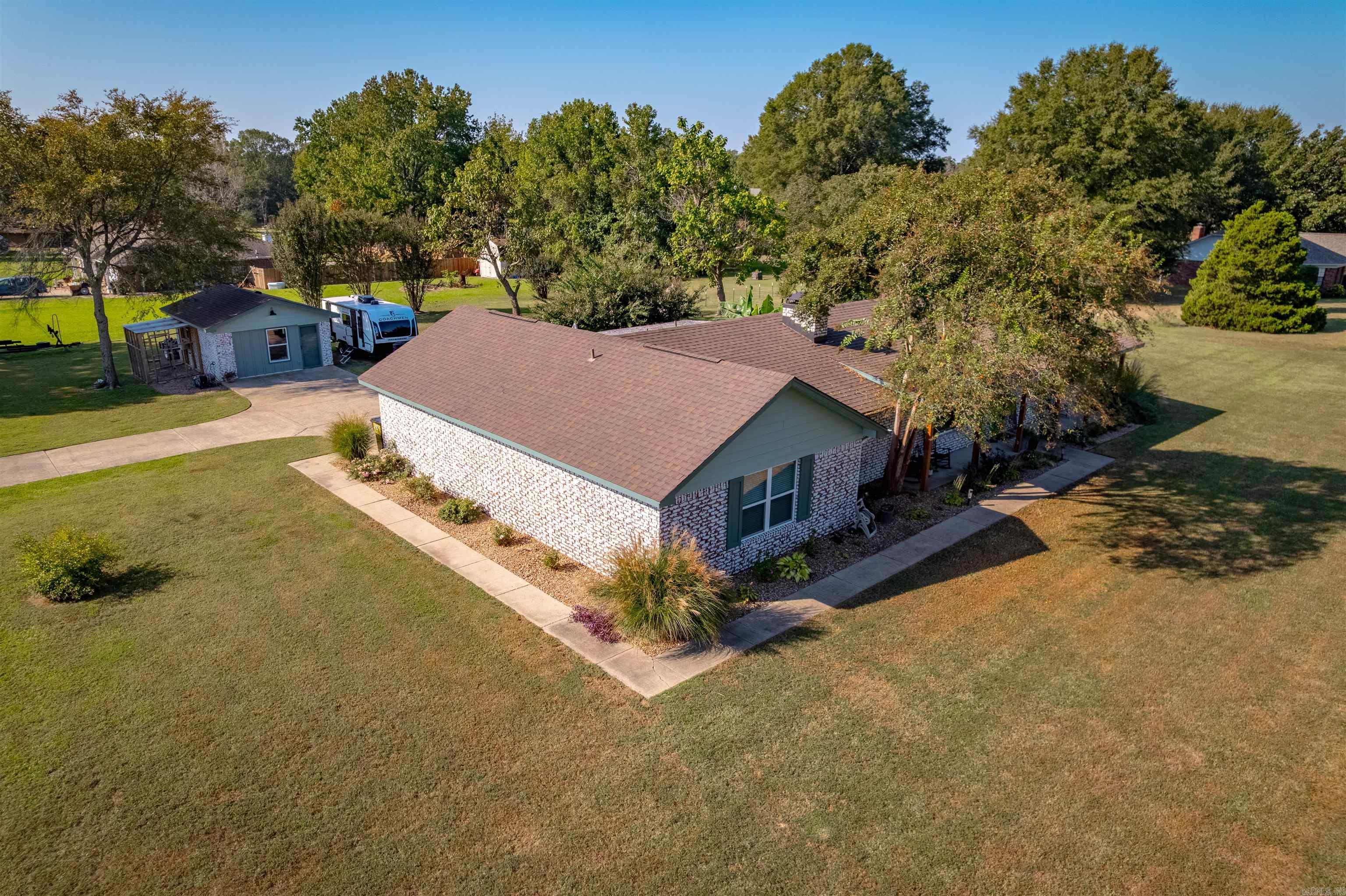 2 Elcan  Cabot, AR