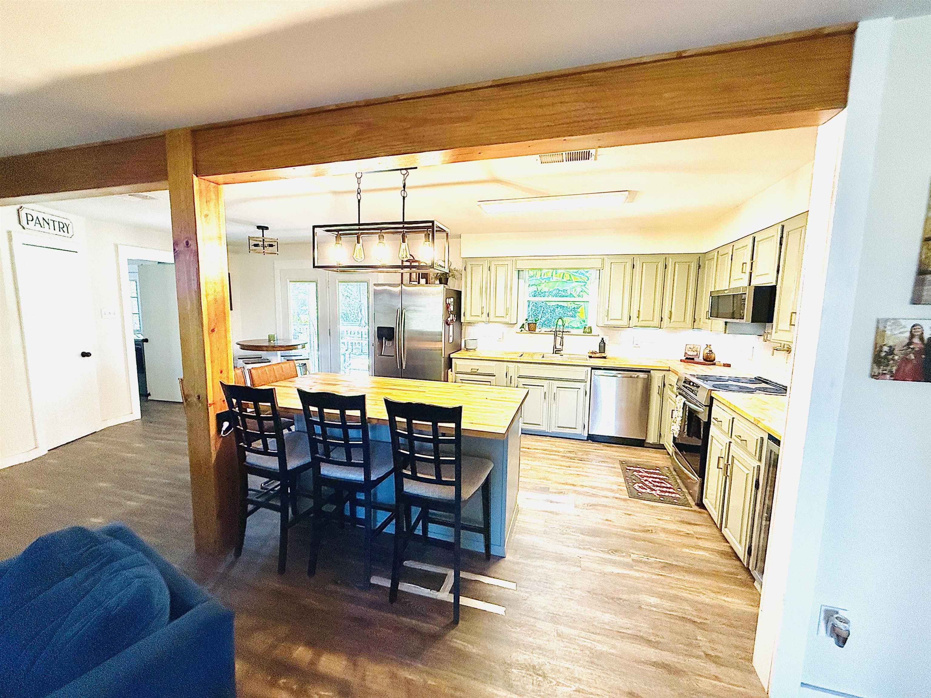 2 Elcan  Cabot, AR