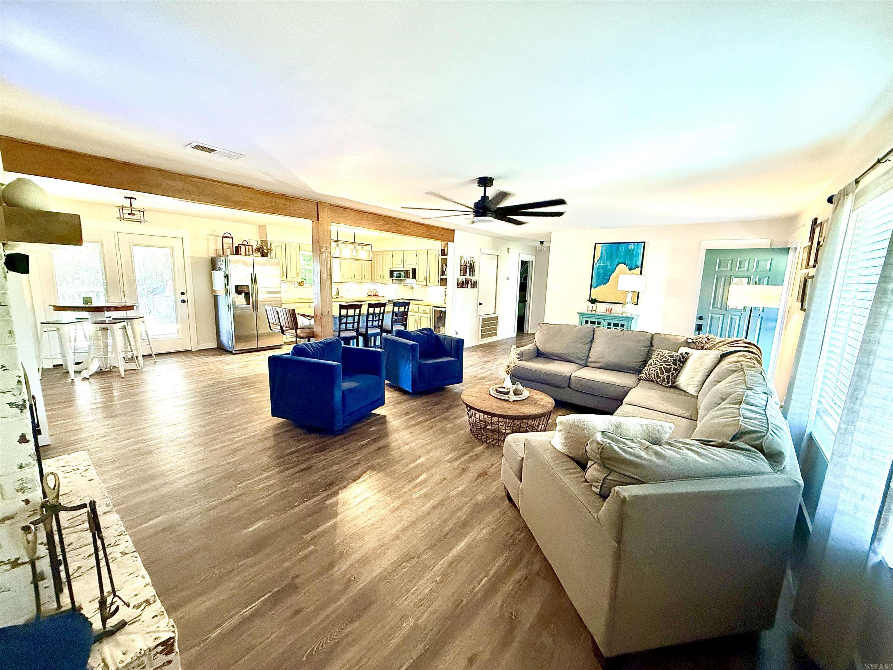 2 Elcan  Cabot, AR