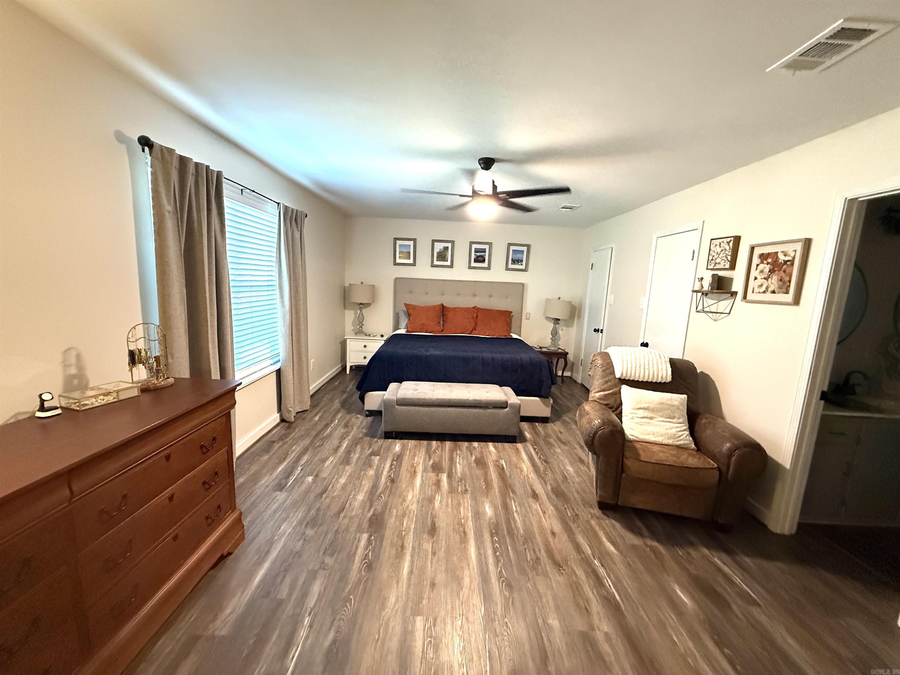 2 Elcan  Cabot, AR