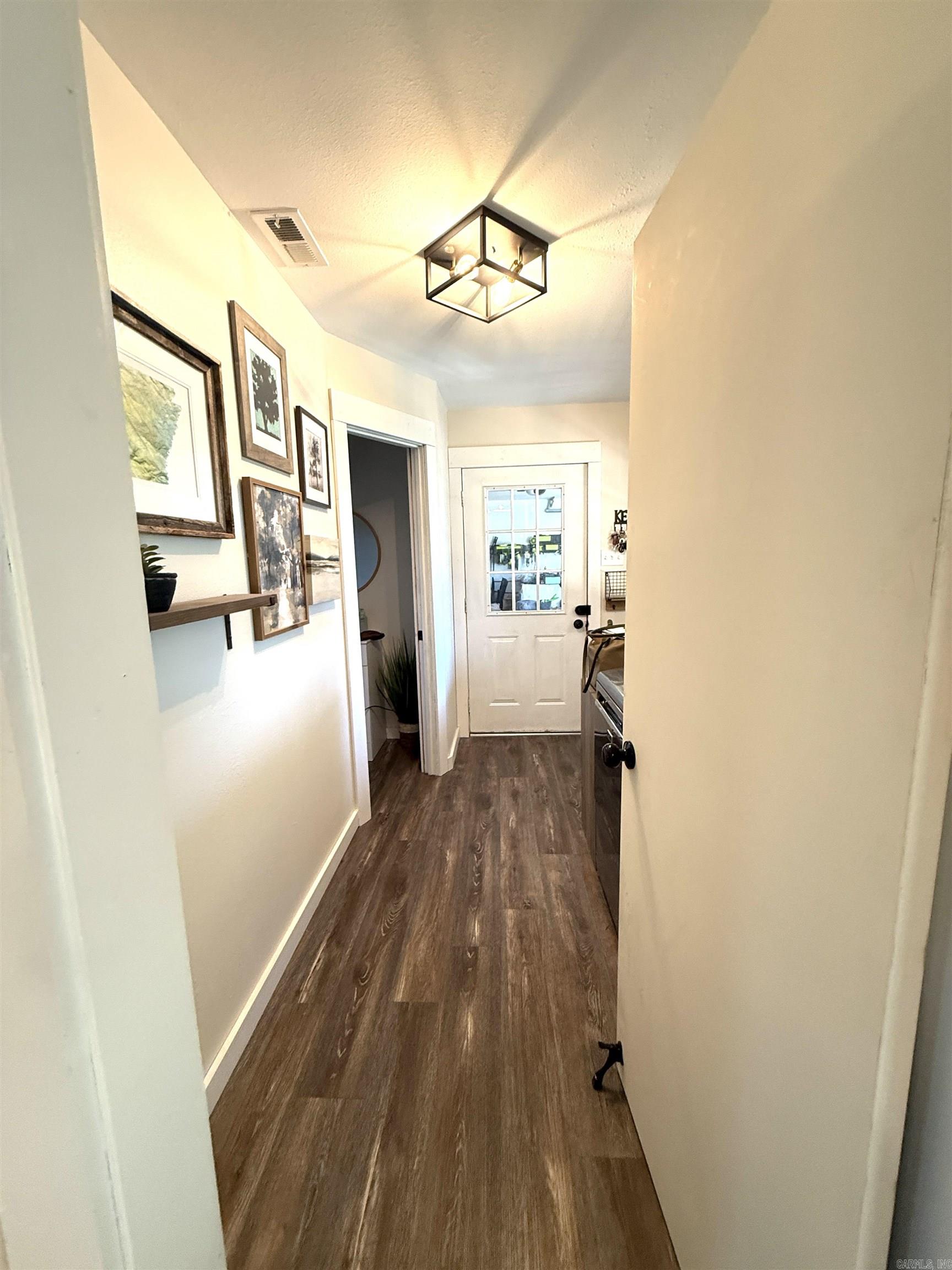 2 Elcan  Cabot, AR