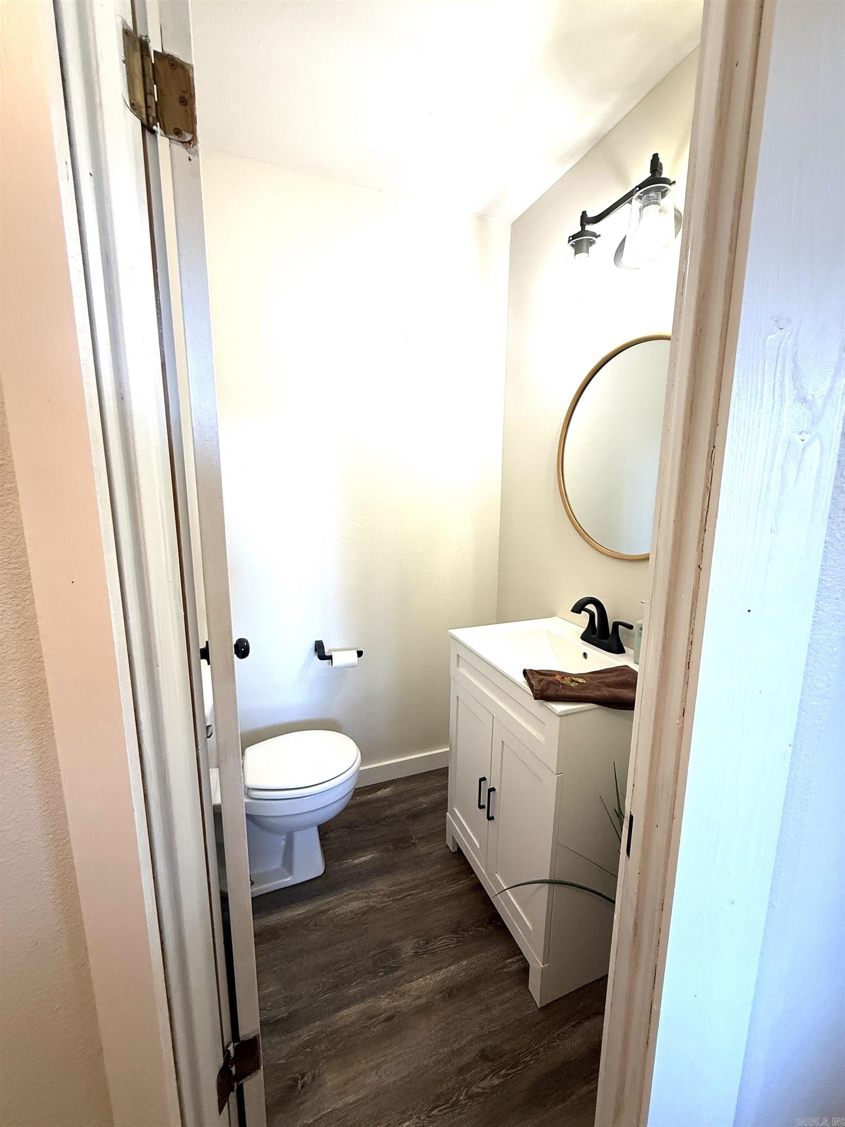 2 Elcan  Cabot, AR