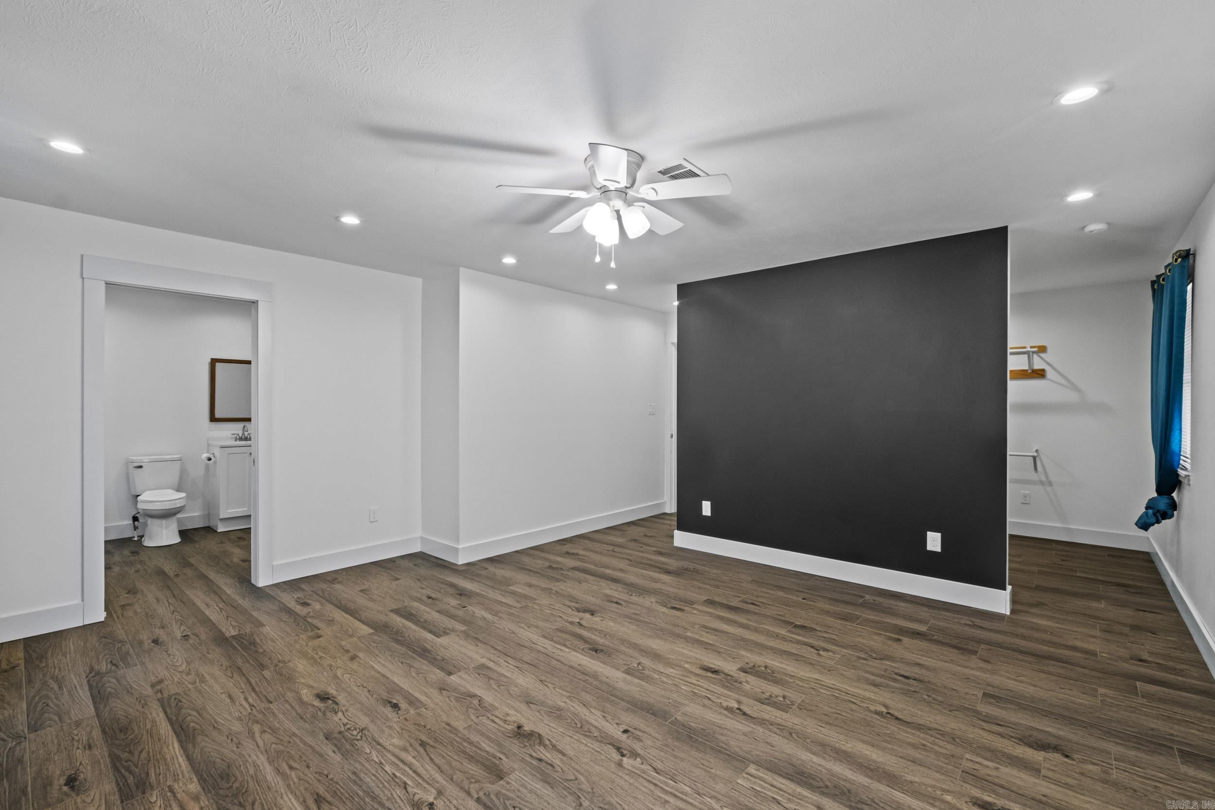 2944 W Country Club  Searcy, AR