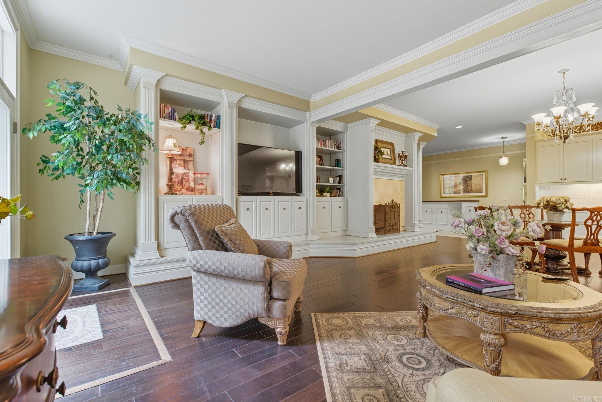 37 Chenal Circle  Little Rock, AR