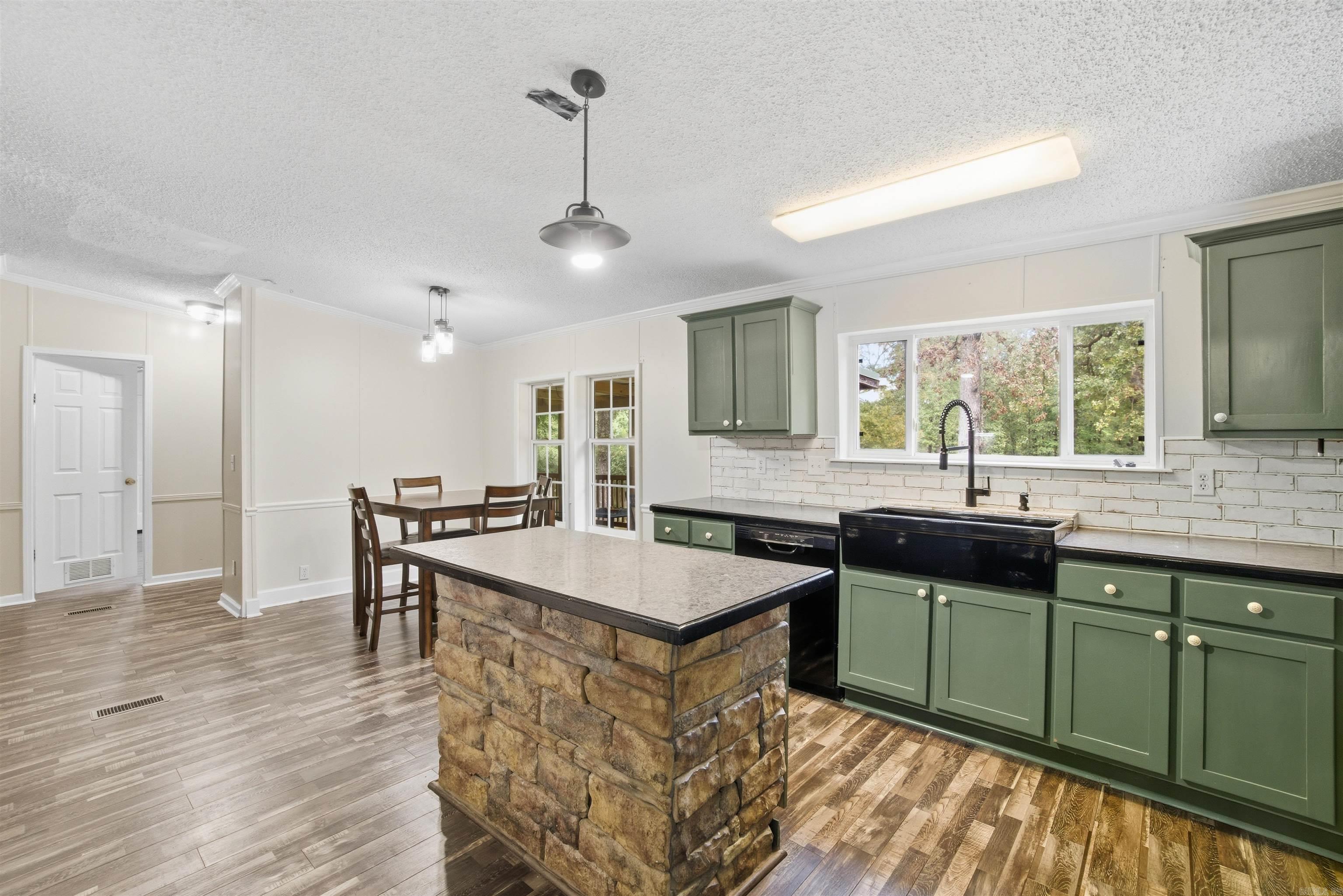 259 Simpson Road  Vilonia, AR