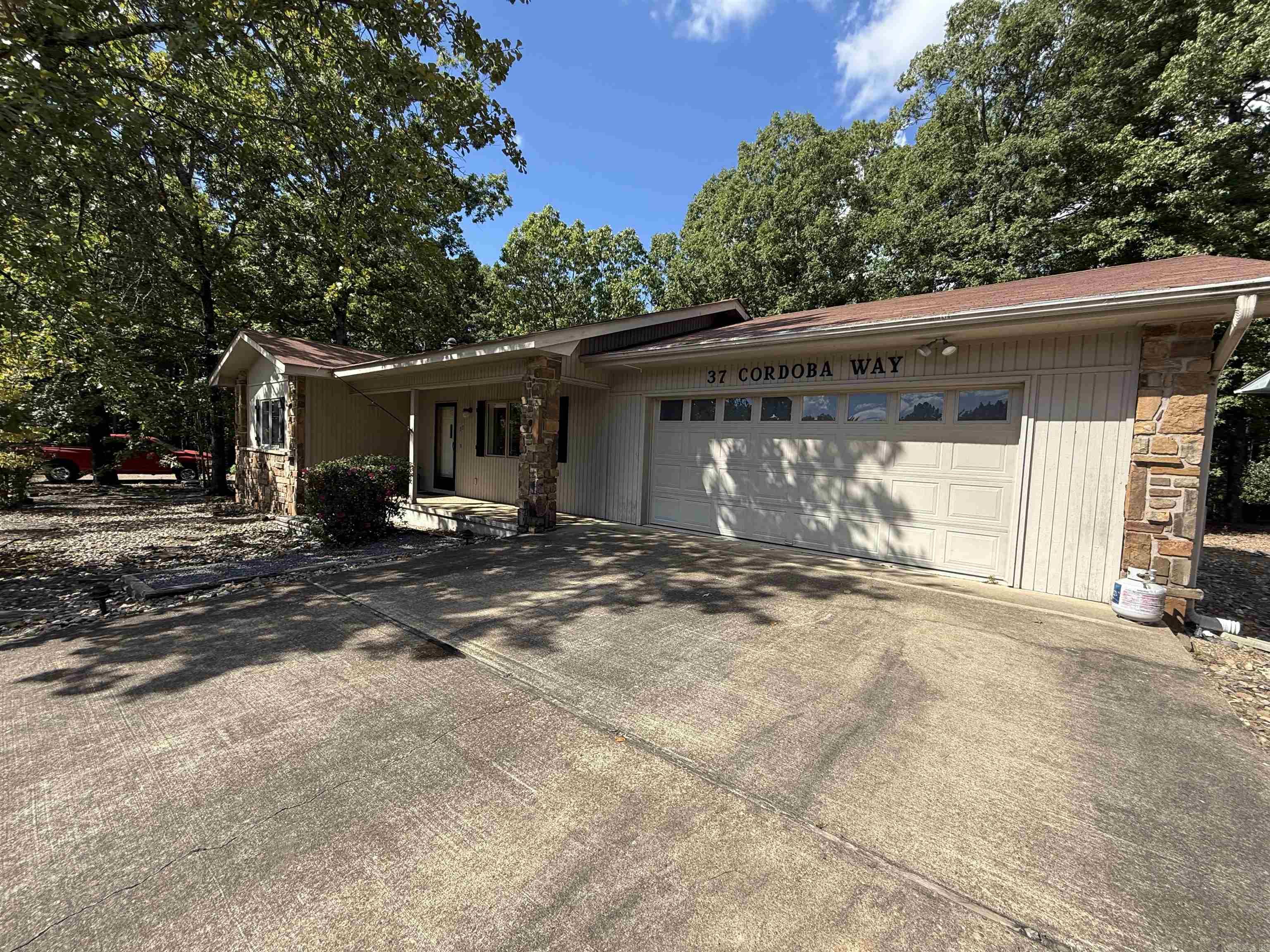 37 Cordoba Way  Hot Springs Village, AR
