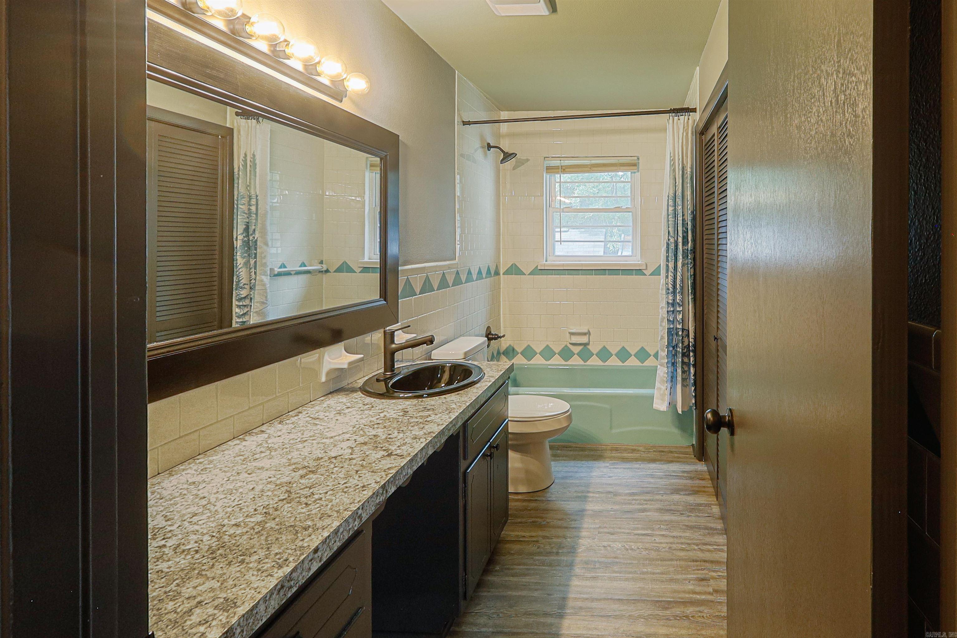 217 Cedarwood  Hot Springs, AR
