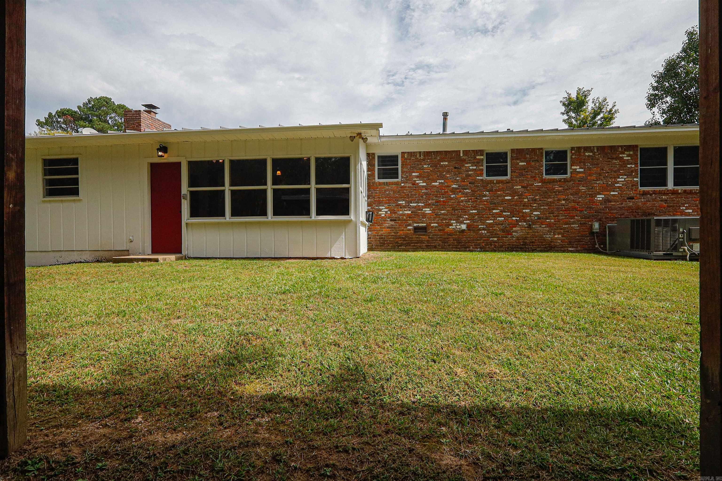 217 Cedarwood  Hot Springs, AR
