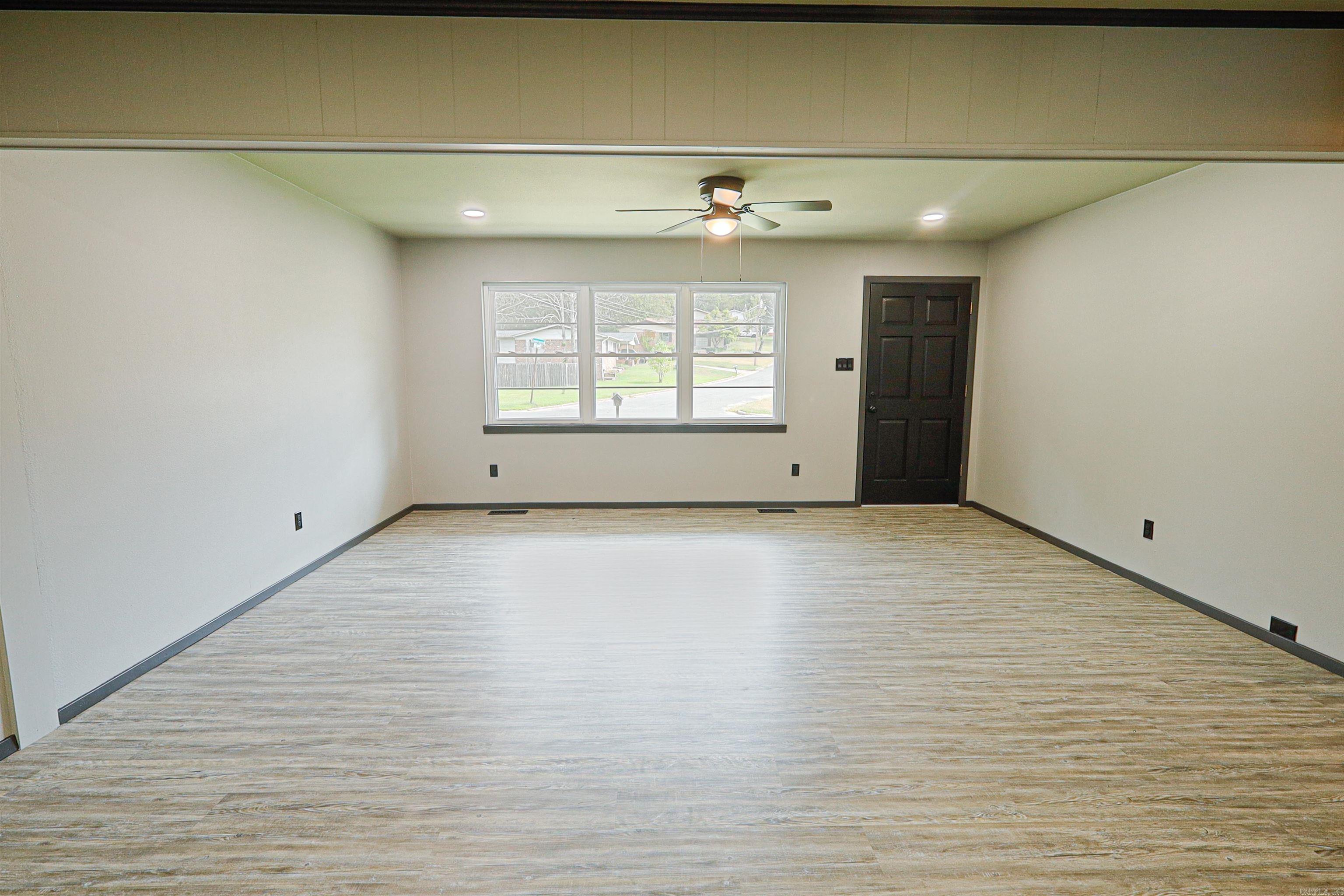 217 Cedarwood  Hot Springs, AR