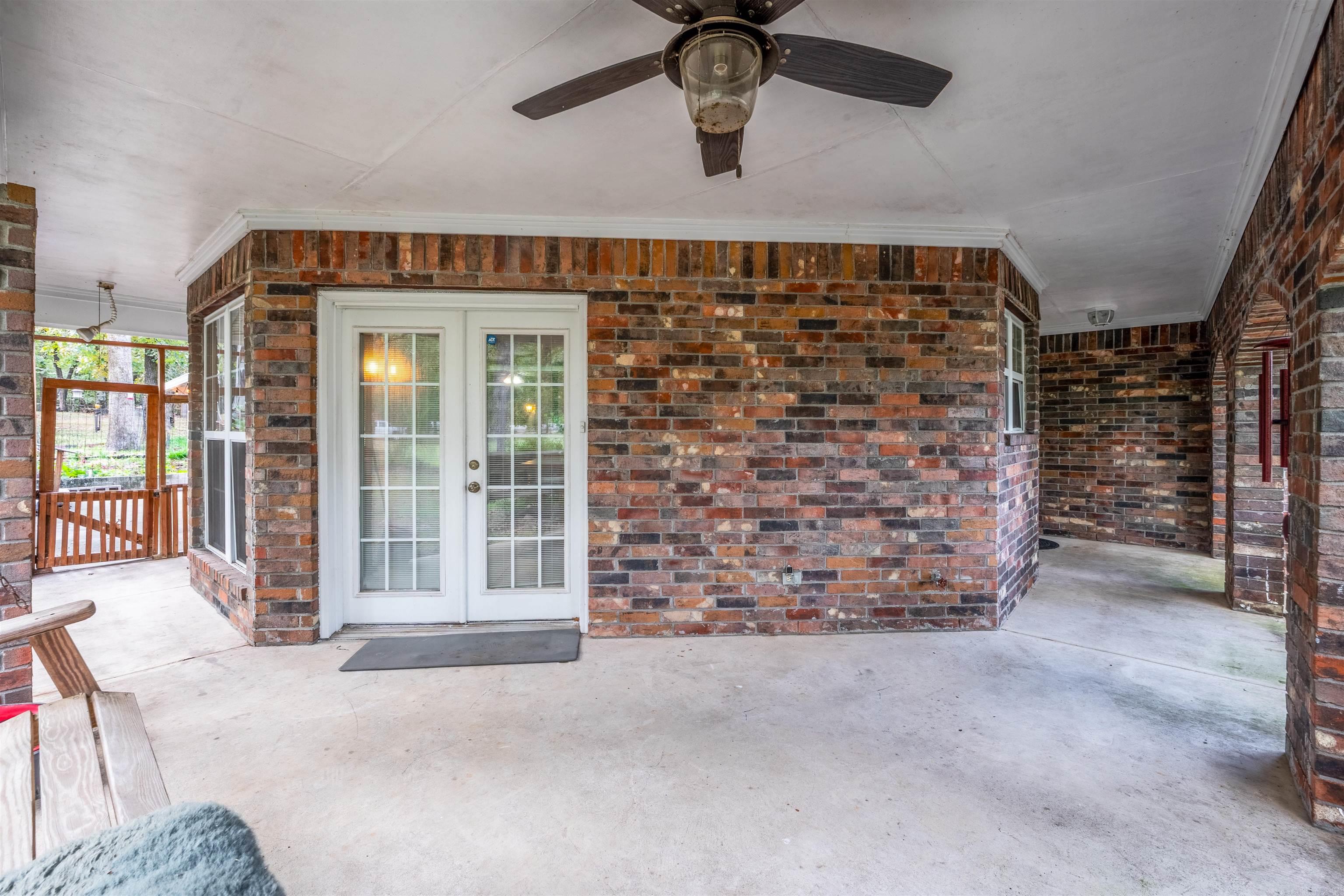 22 Fisher  Greenbrier, AR