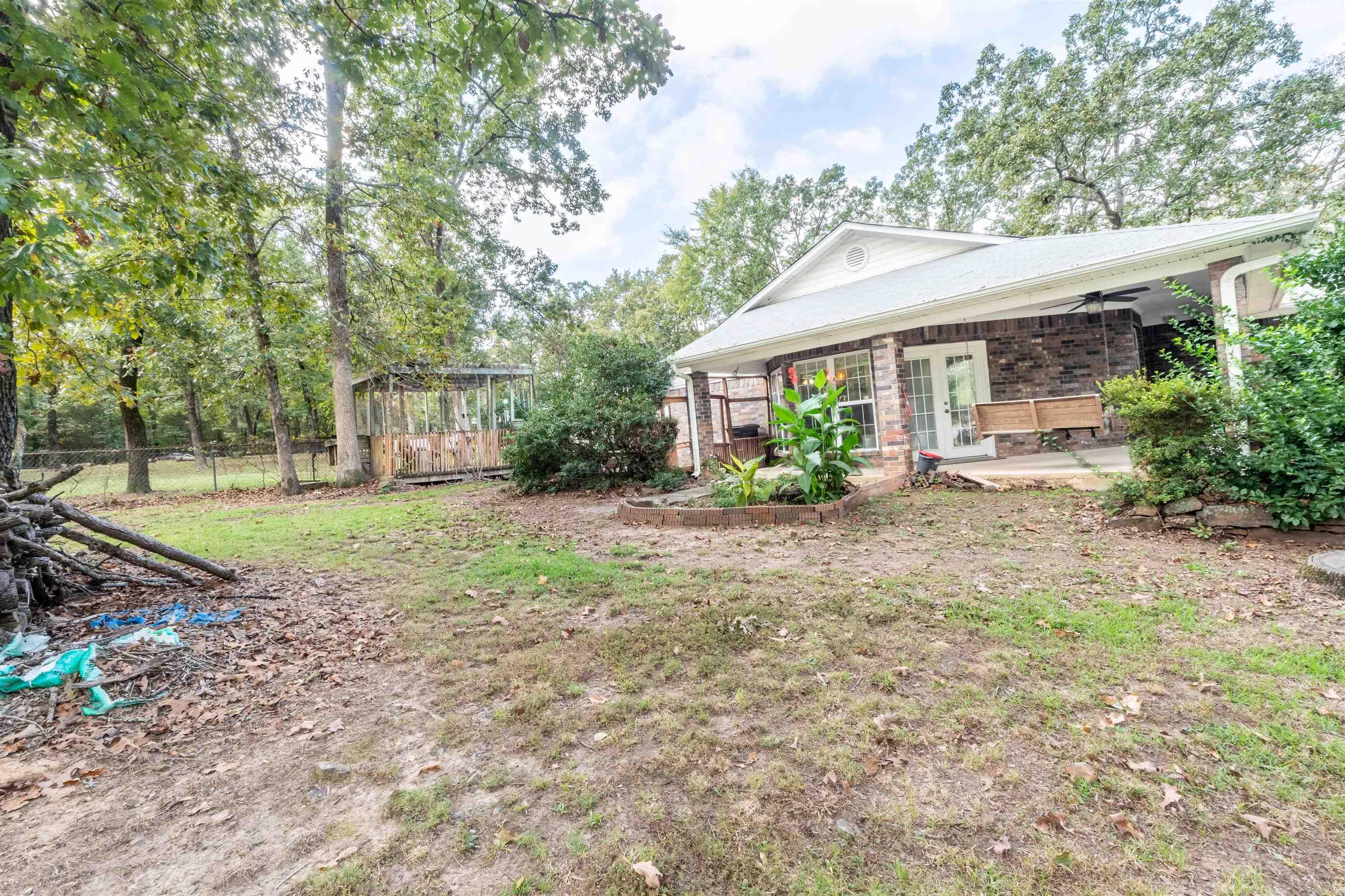 22 Fisher  Greenbrier, AR