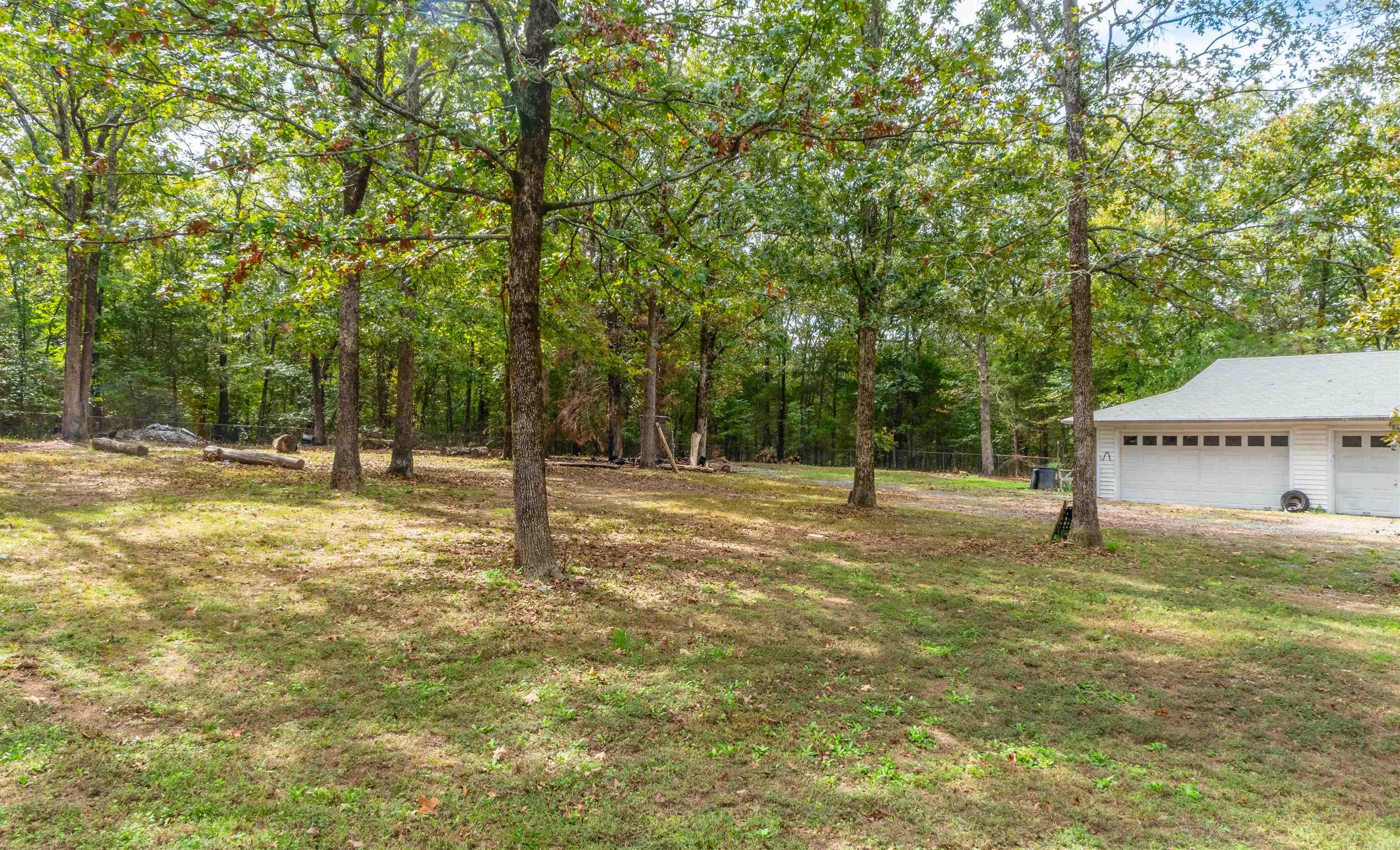 22 Fisher  Greenbrier, AR