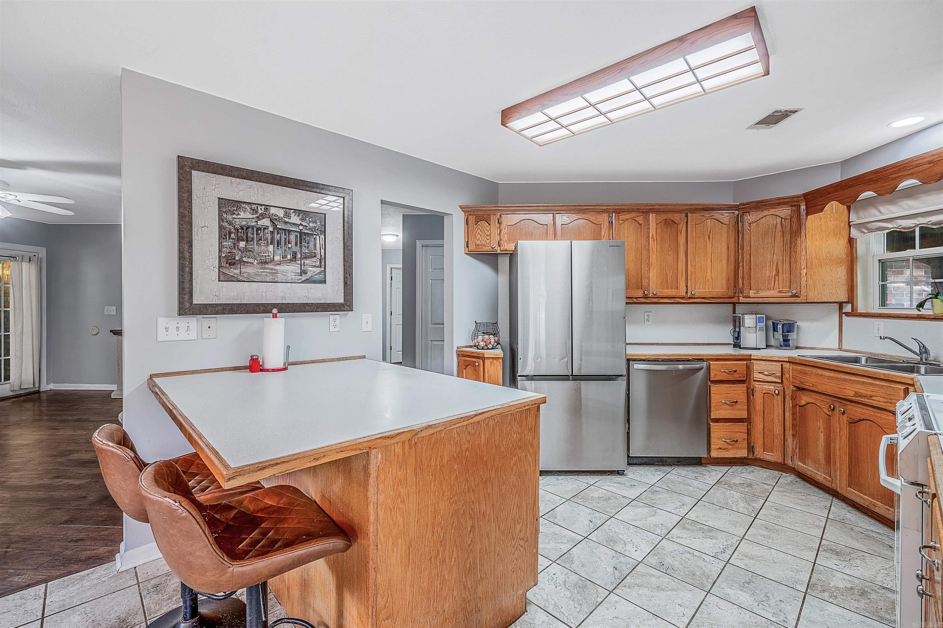 22 Fisher  Greenbrier, AR