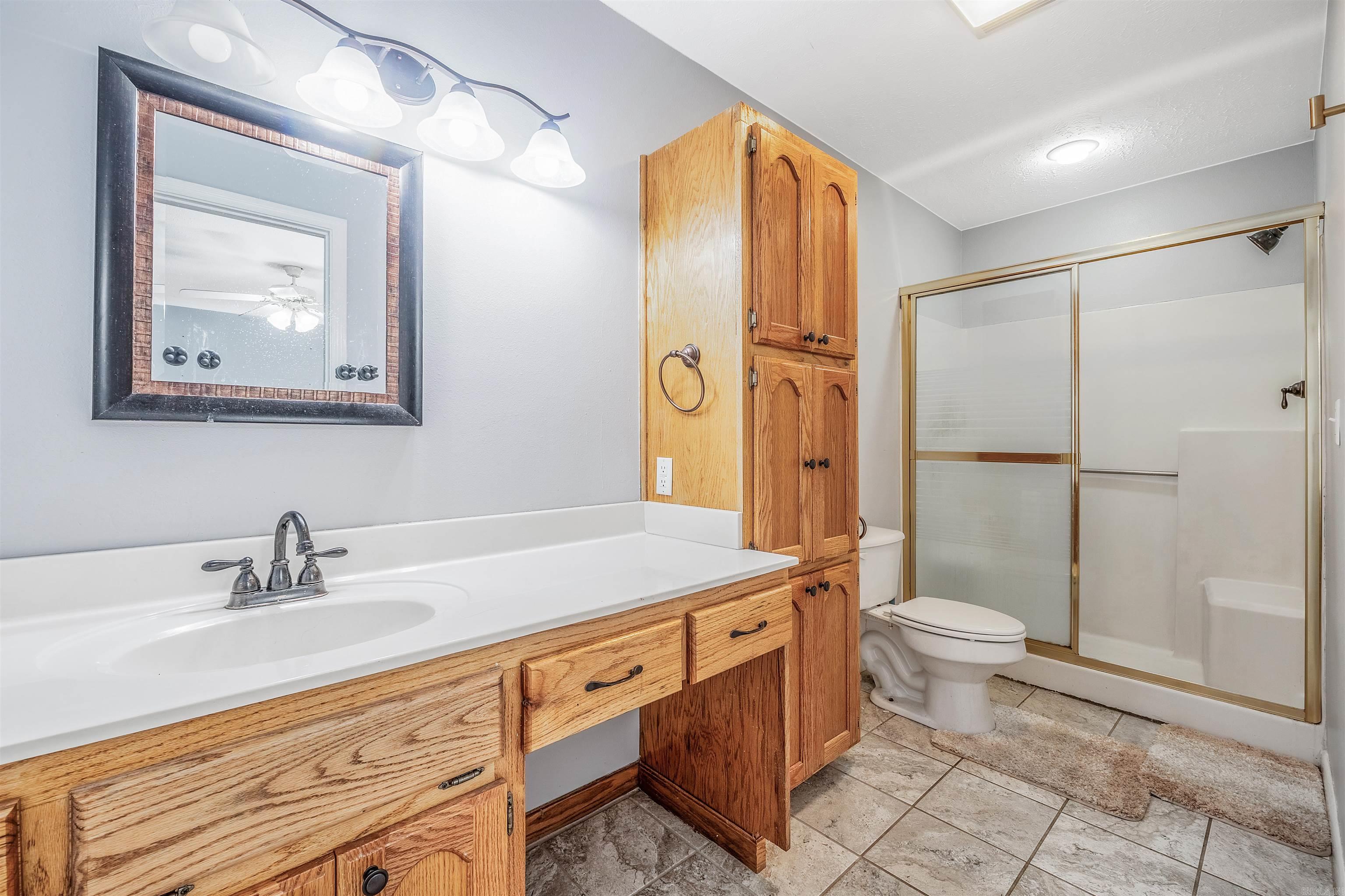 22 Fisher  Greenbrier, AR
